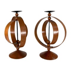Paire de chandeliers sphériques rotatifs danois modernes en teck