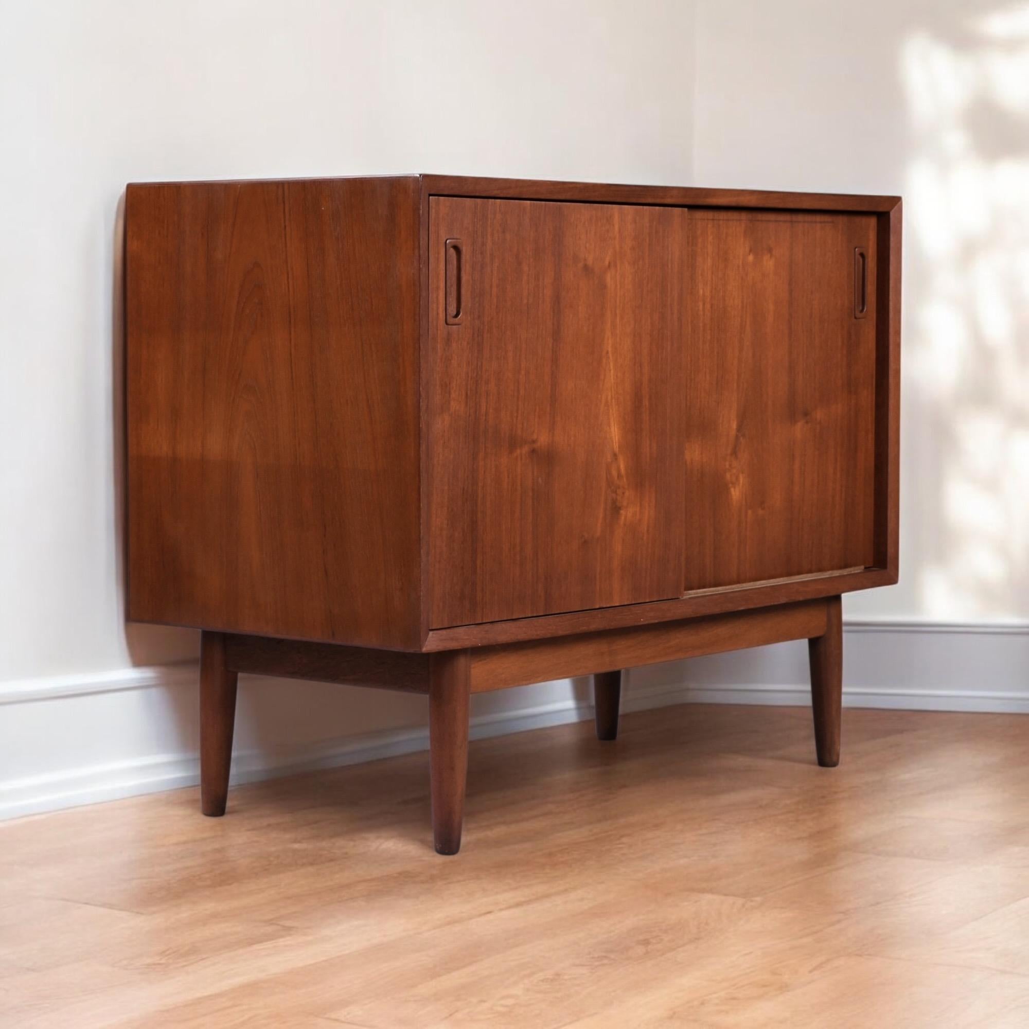 Pair of Danish Modern Teak Sliding Door Cabinets by Lyby Mobler For Sale 15