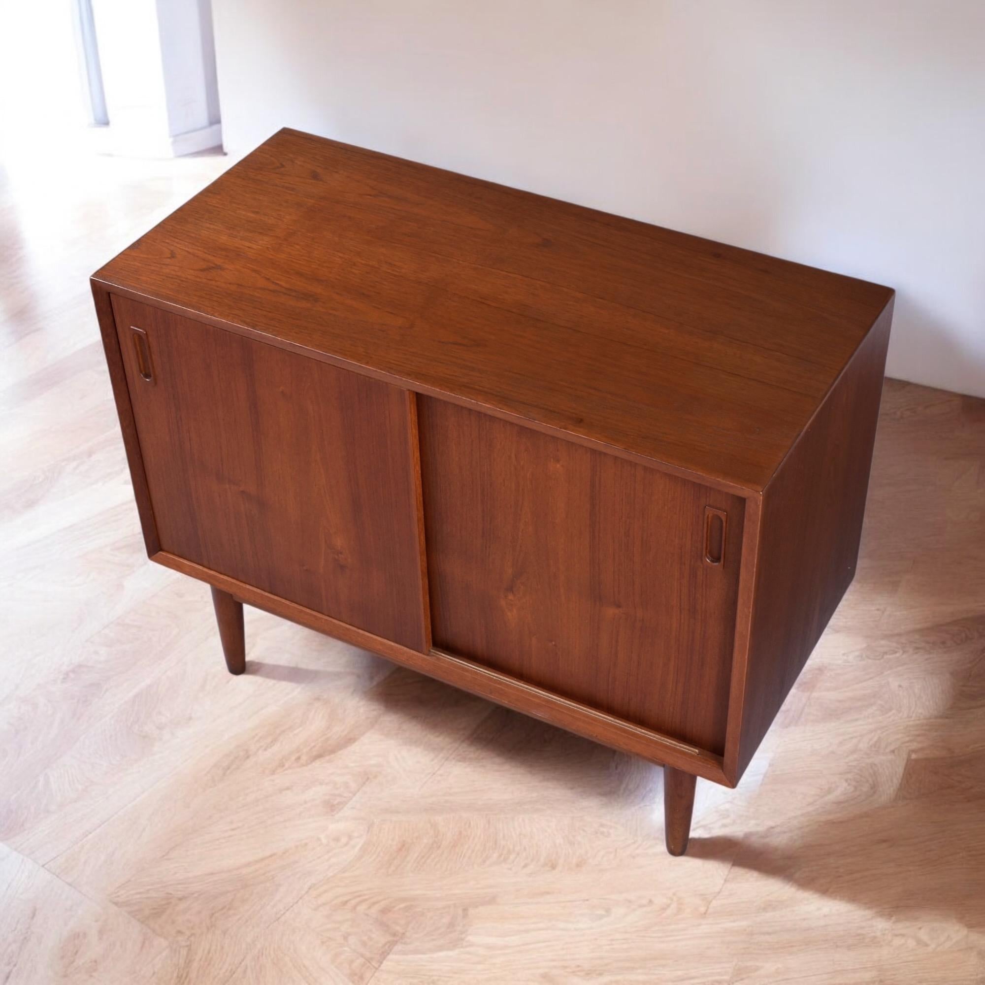 Mid-20th Century Pair of Danish Modern Teak Sliding Door Cabinets by Lyby Mobler For Sale