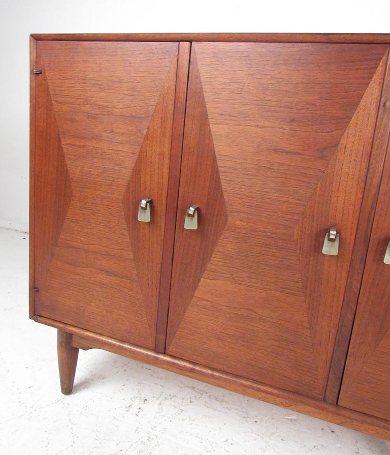 Pair of Danish Modern Teak Storage Cabinets In Good Condition For Sale In Brooklyn, NY