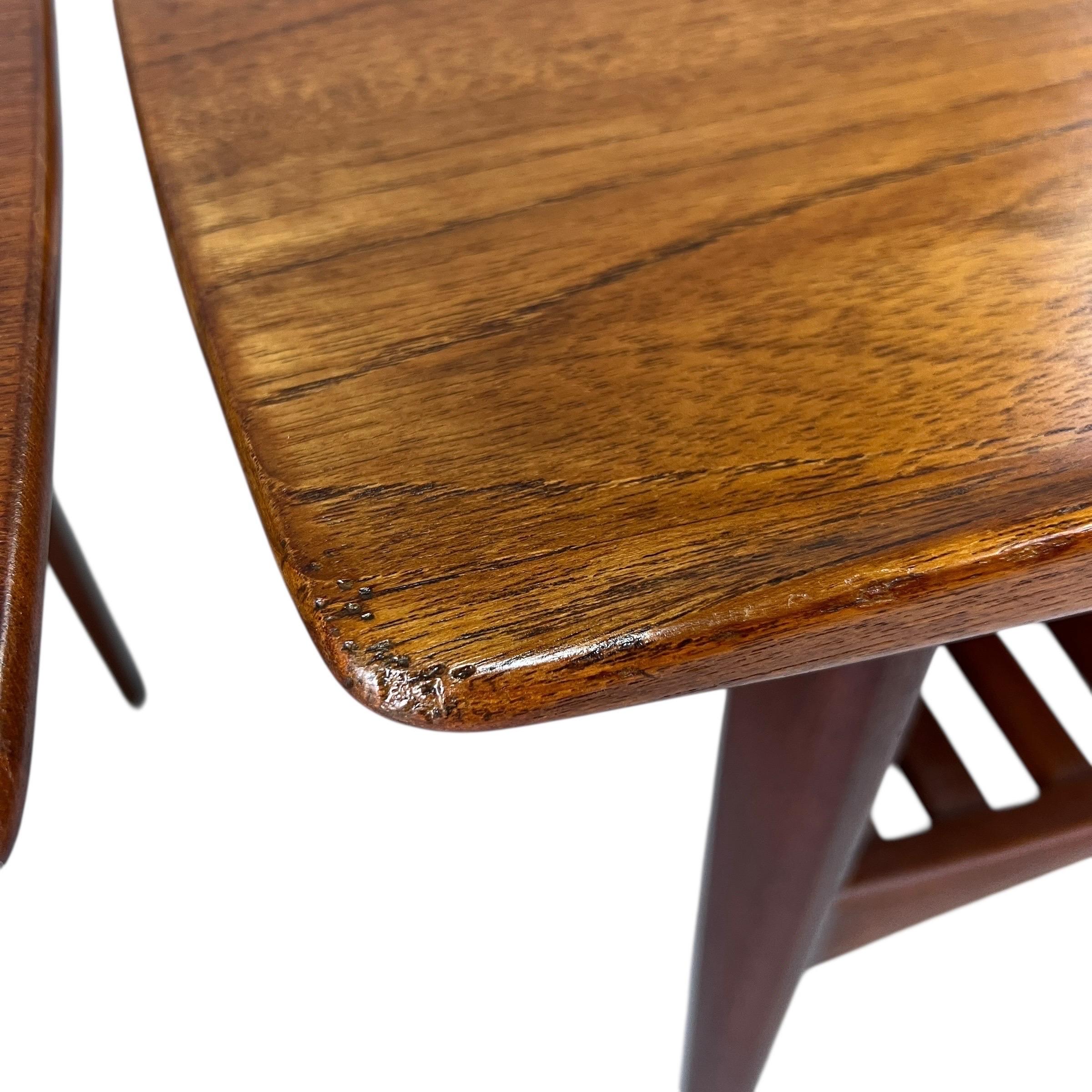 Paire de tables d'appoint modernes danoises Tove Edvard Kindt-Larsen en teck en vente 5