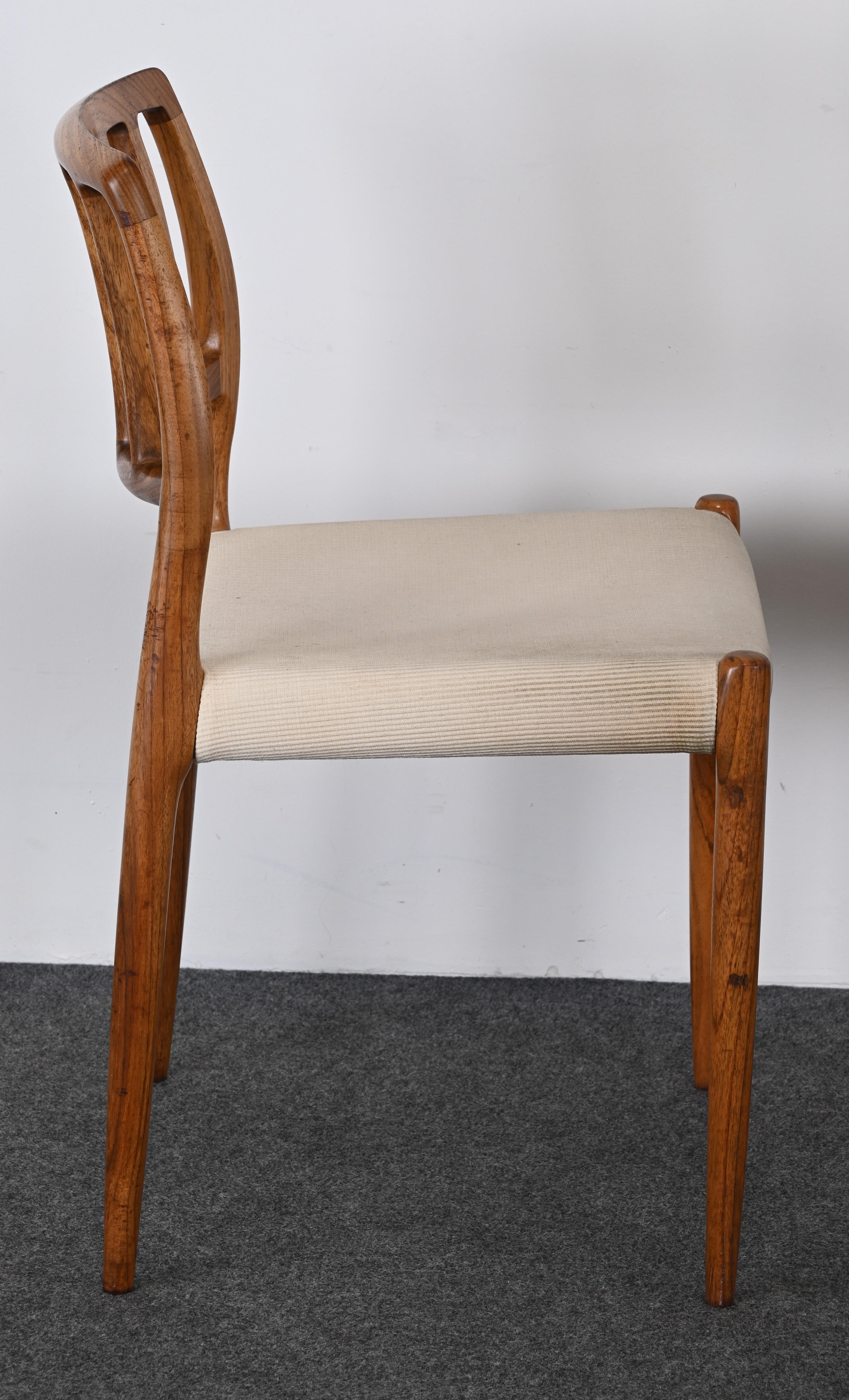 Paar dänische Neils Otto Moller-Stühle von Neils Otto Moller für J. L. Moller, Modell 83, Rosenholz  im Angebot 2