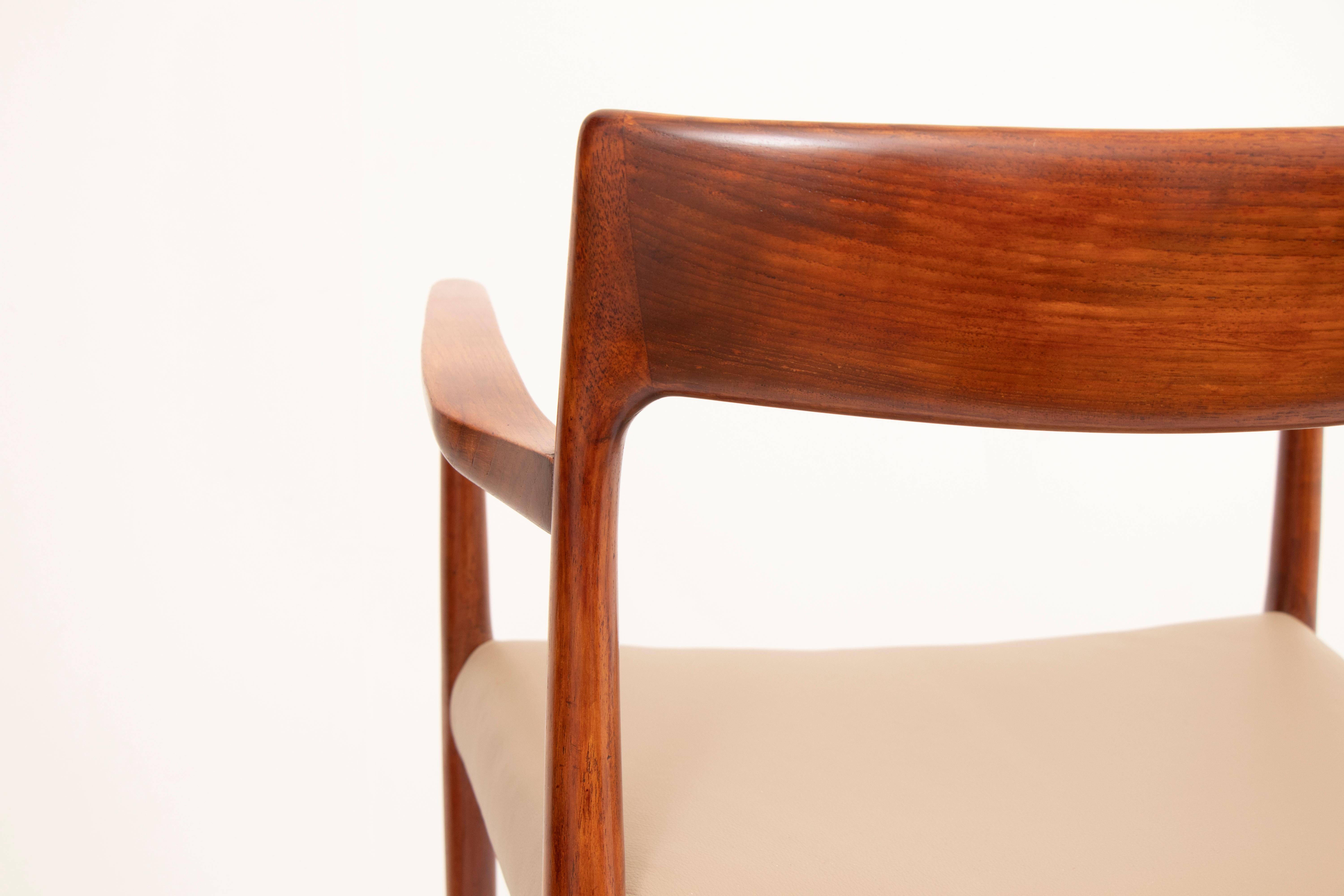 Pair of Danish Niels O Møller Model 57 Teak Carver Armchair Dining Chairs 6