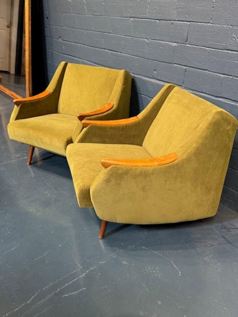 Mid-Century moderno Coppia di poltrone da club in Oak danese della metà del secolo scorso in vendita