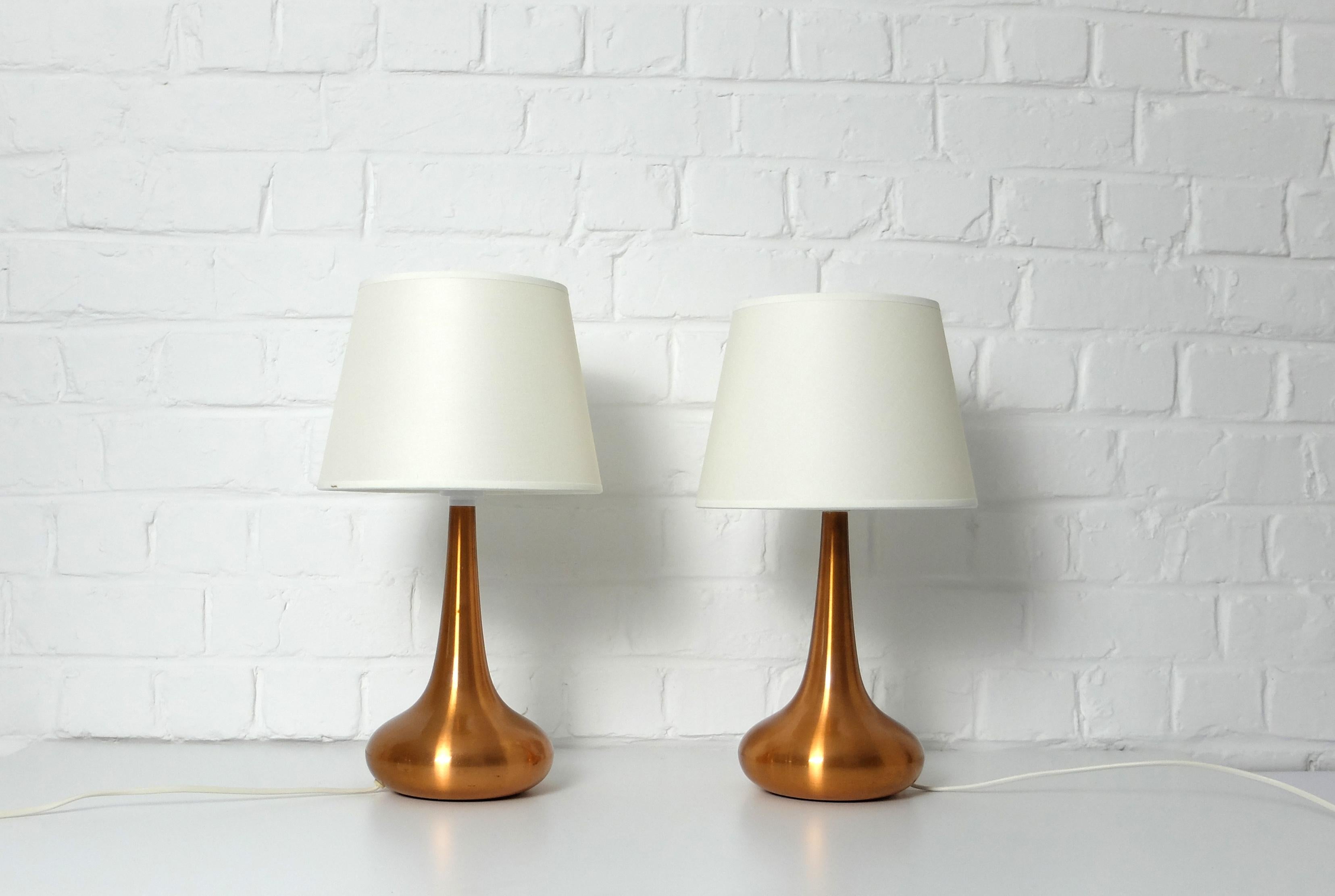 Pair of Danish Orient Table Lamps in Copper by Jo Hammerborg, Fog & Mørup, 1960s In Good Condition For Sale In Vorst, BE