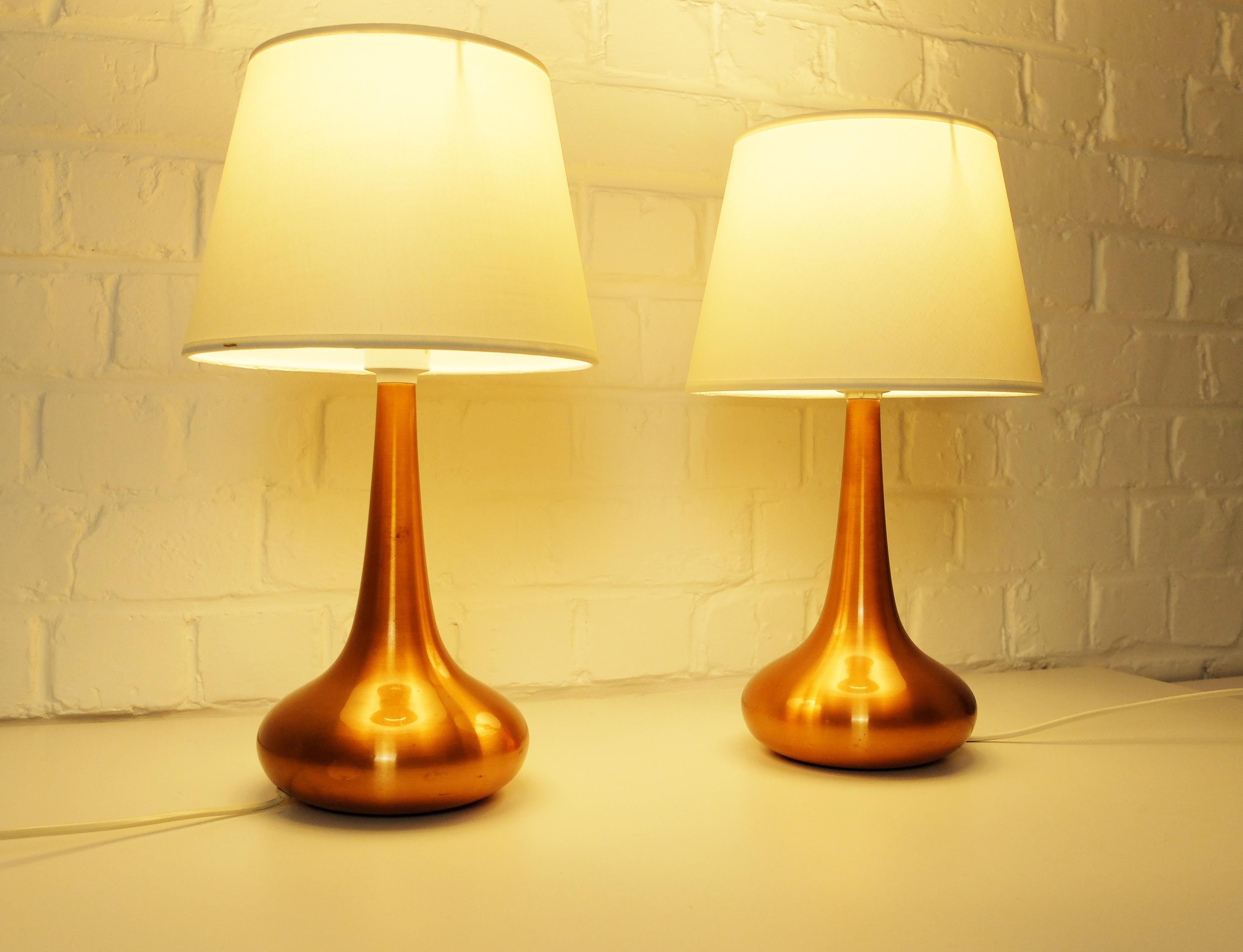 Pair of Danish Orient Table Lamps in Copper by Jo Hammerborg, Fog & Mørup, 1960s For Sale 1