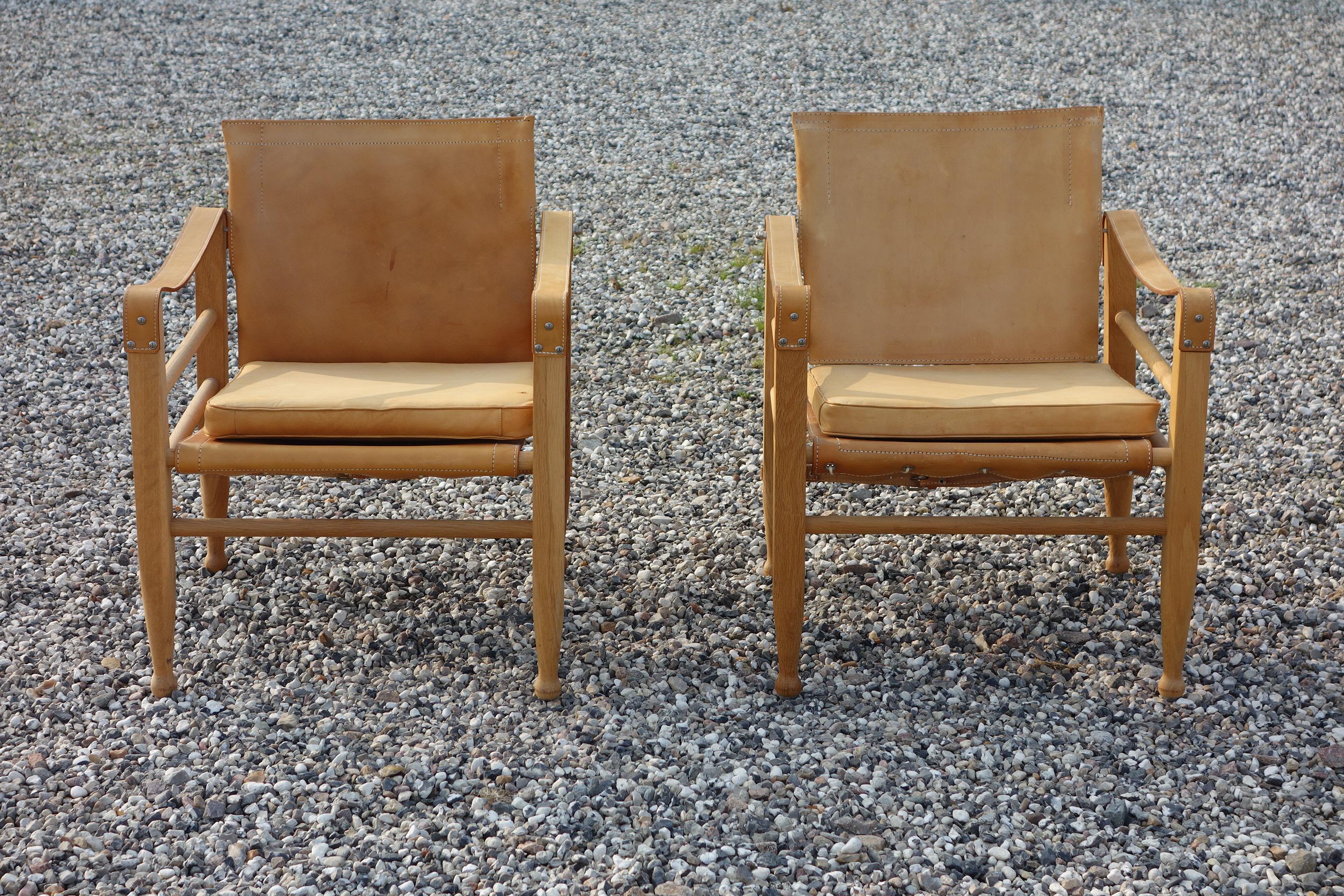 Pair of Danish Oxhide Safari Chairs Kaare Klint Style from 1970 For Sale 12