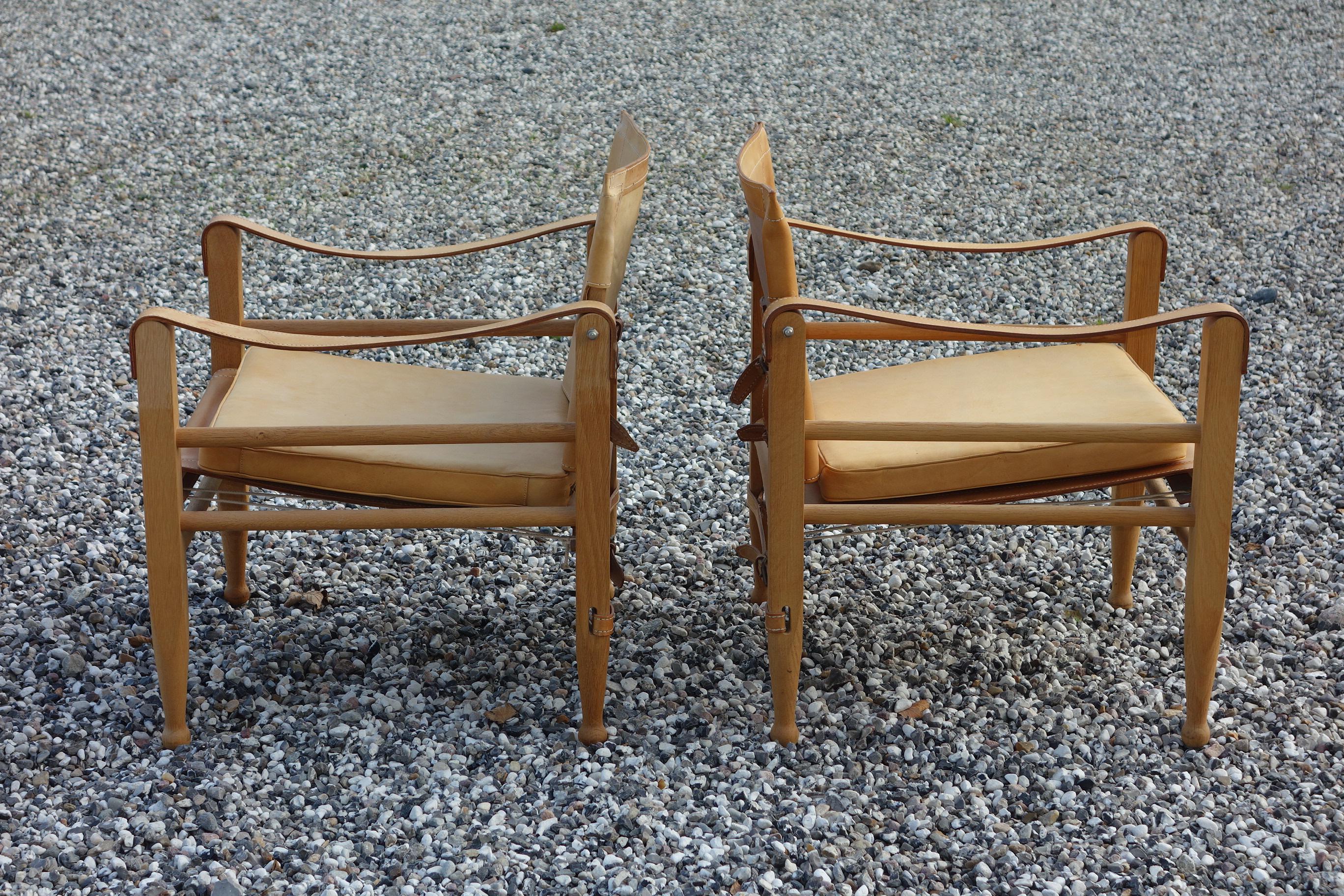 Pair of Danish Oxhide Safari Chairs Kaare Klint Style from 1970 For Sale 13