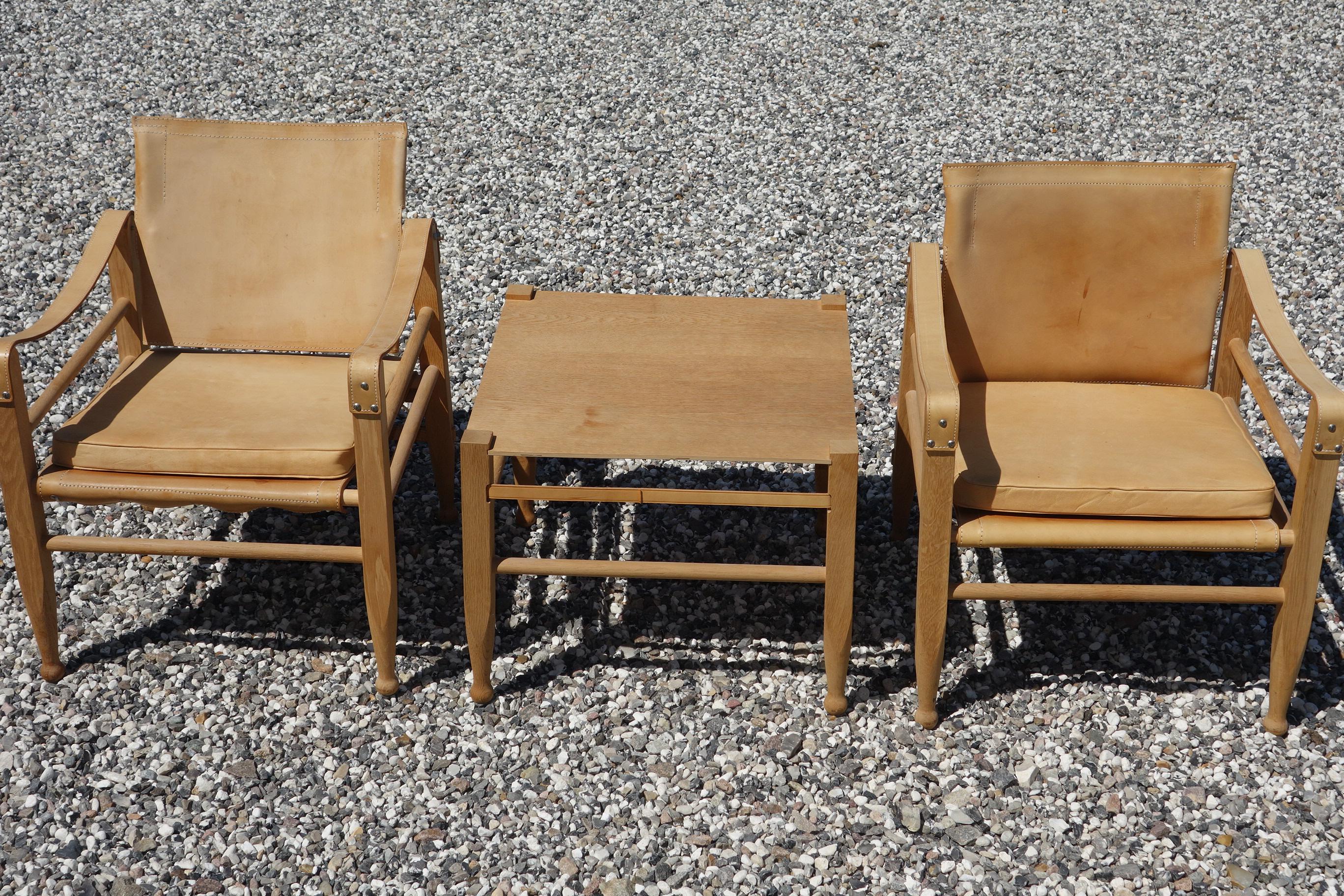 Pair of Danish Oxhide Safari Chairs Kaare Klint Style from 1970 For Sale 1