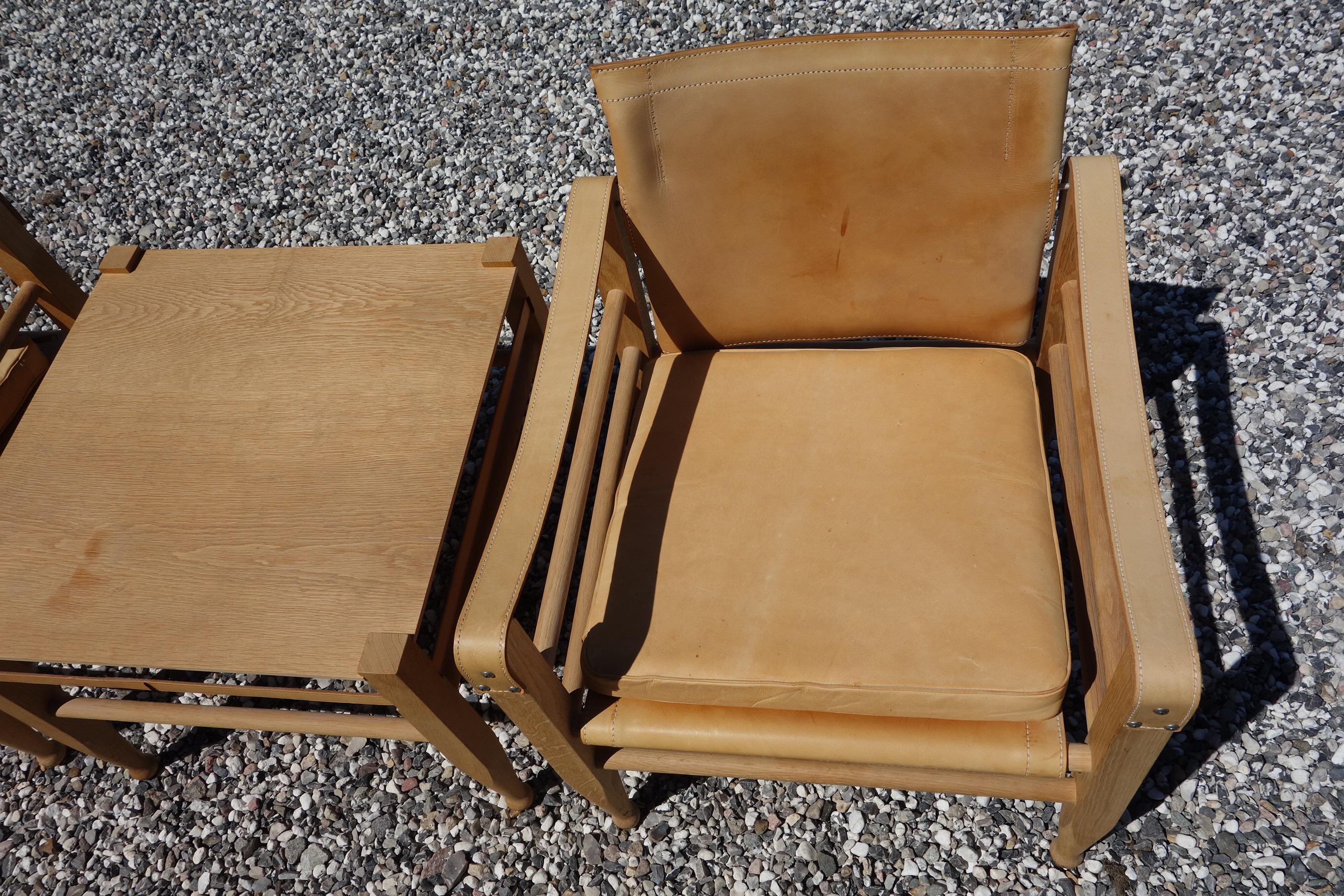 Pair of Danish Oxhide Safari Chairs Kaare Klint Style from 1970 For Sale 2