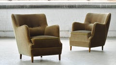 Pair of Danish Peter Hvidt Attributed Lounge Chairs 1950's in Olive Mohair