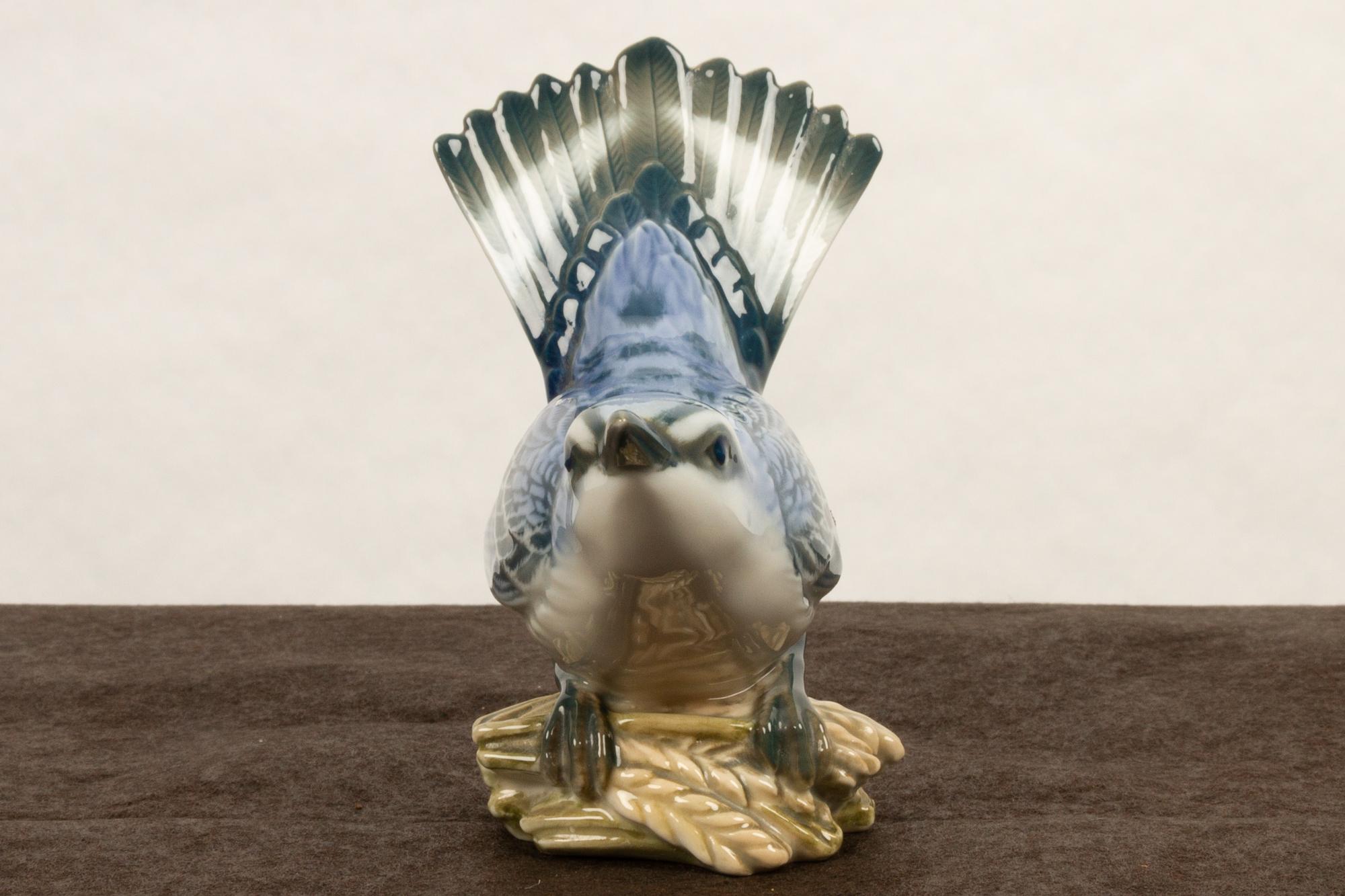 Pair of Danish Porcelain Birds by Dahl Jensen, 1930s 9