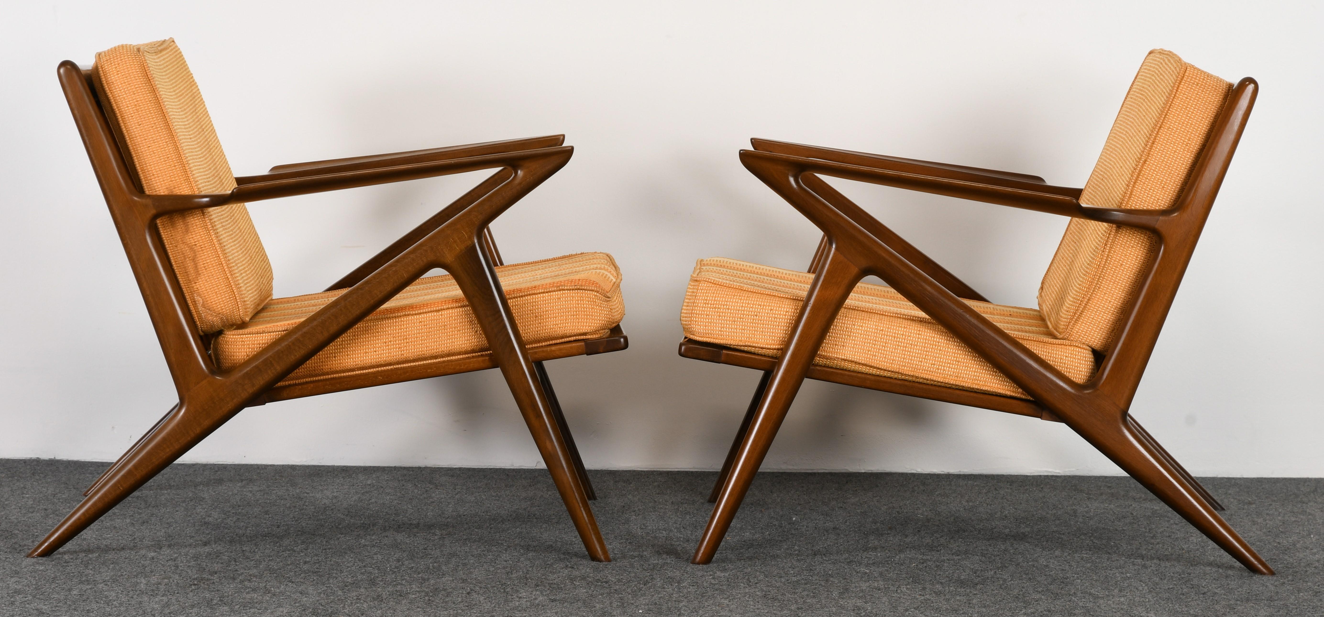 Pair of Danish Poul Jensen Z Lounge Chairs for Selig, 1960s In Good Condition In Hamburg, PA