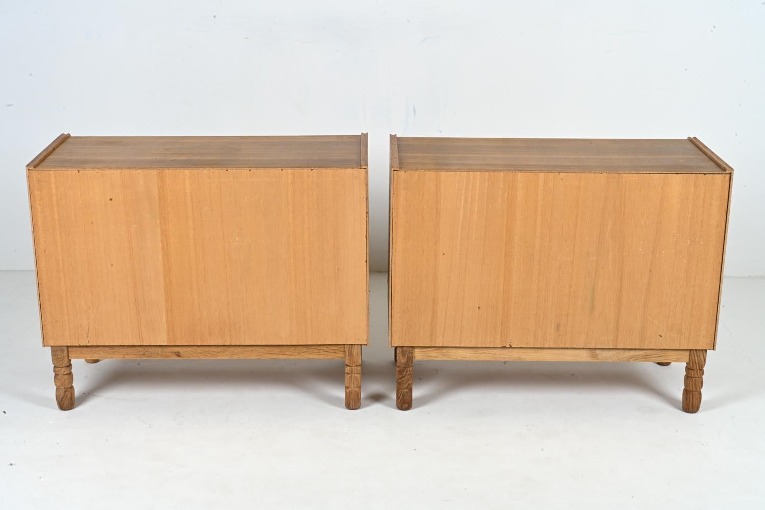 Pair of Danish Quarter-Sawn White Oak Cabinets Attr. to Henning Kjærnulf For Sale 5