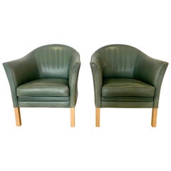 Pair of Danish Queen Leather Chairs Lars Kalmar for Mogens Hansen, 1980s