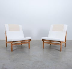 Pareja de butacas danesas "Rag" de roble y bouclé de Bernt Petersen, 1966