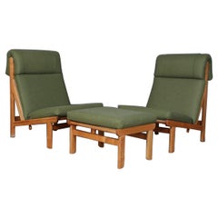 Pair of Danish "Rag" Easy Lounge Chairs in Pine and Fabric by Bernt Petersen