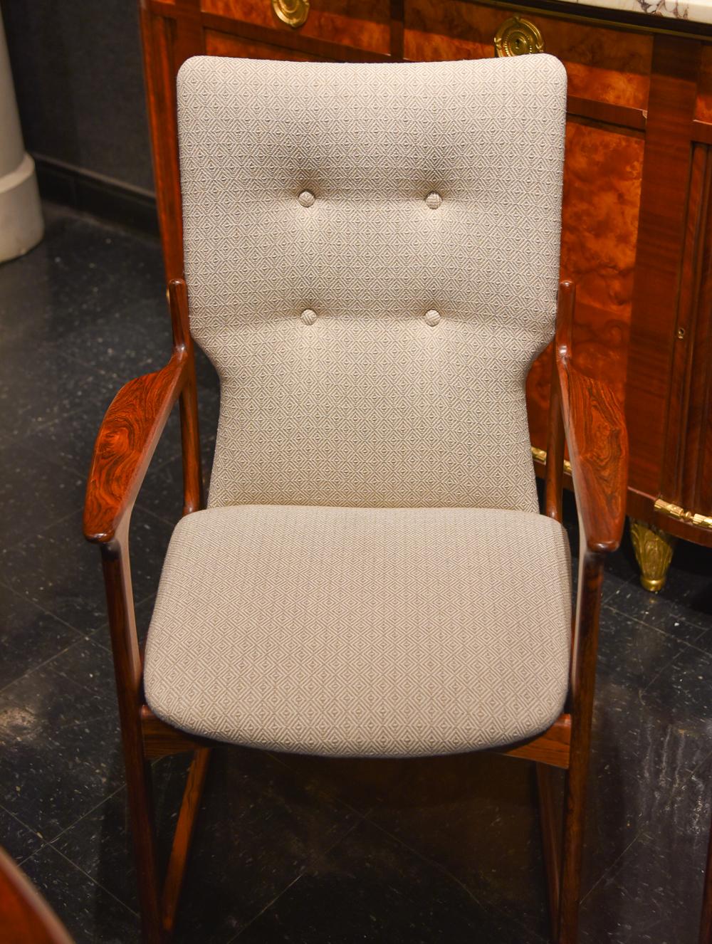 Pair of Danish Rosewood Chairs Attributed to Jacob Kjær In Good Condition For Sale In Dallas, TX
