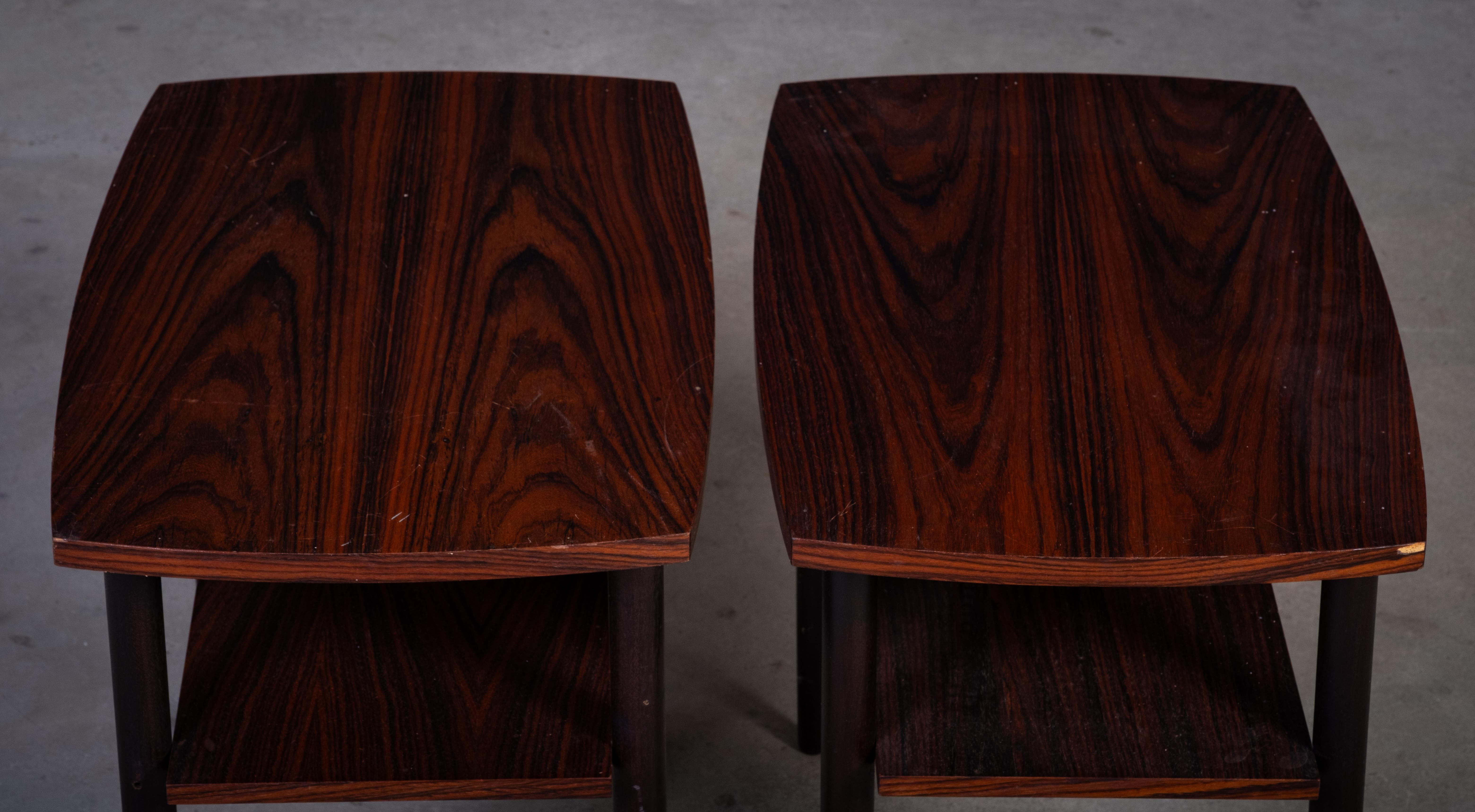 Milieu du XXe siècle Paire de tables d'appoint danoises en palissandre, Danemark, années 1960 en vente