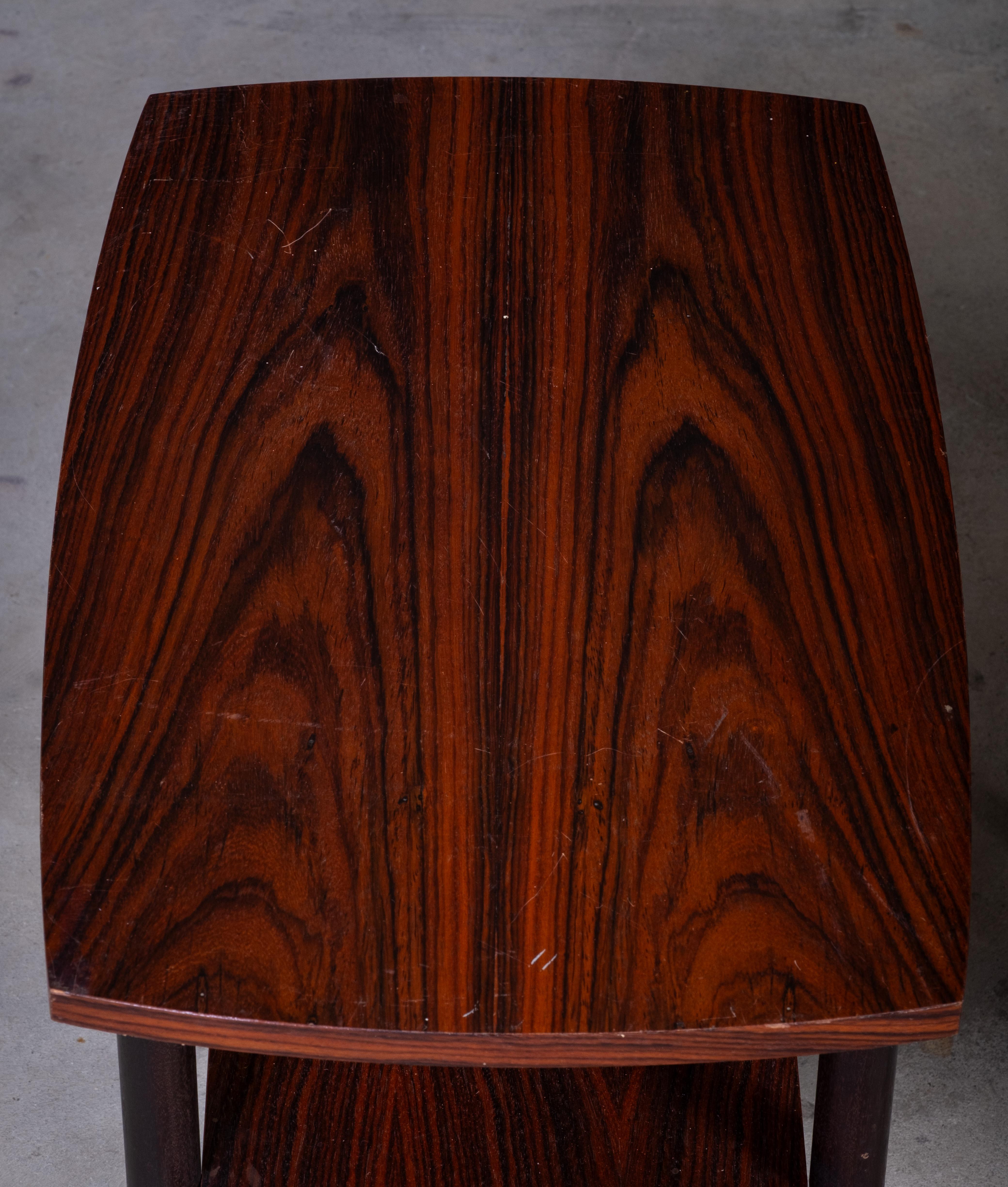 Paire de tables d'appoint danoises en palissandre, Danemark, années 1960 en vente 1