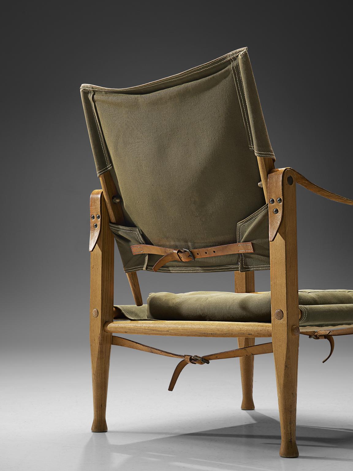 Mid-20th Century Pair of Danish Safari Chairs