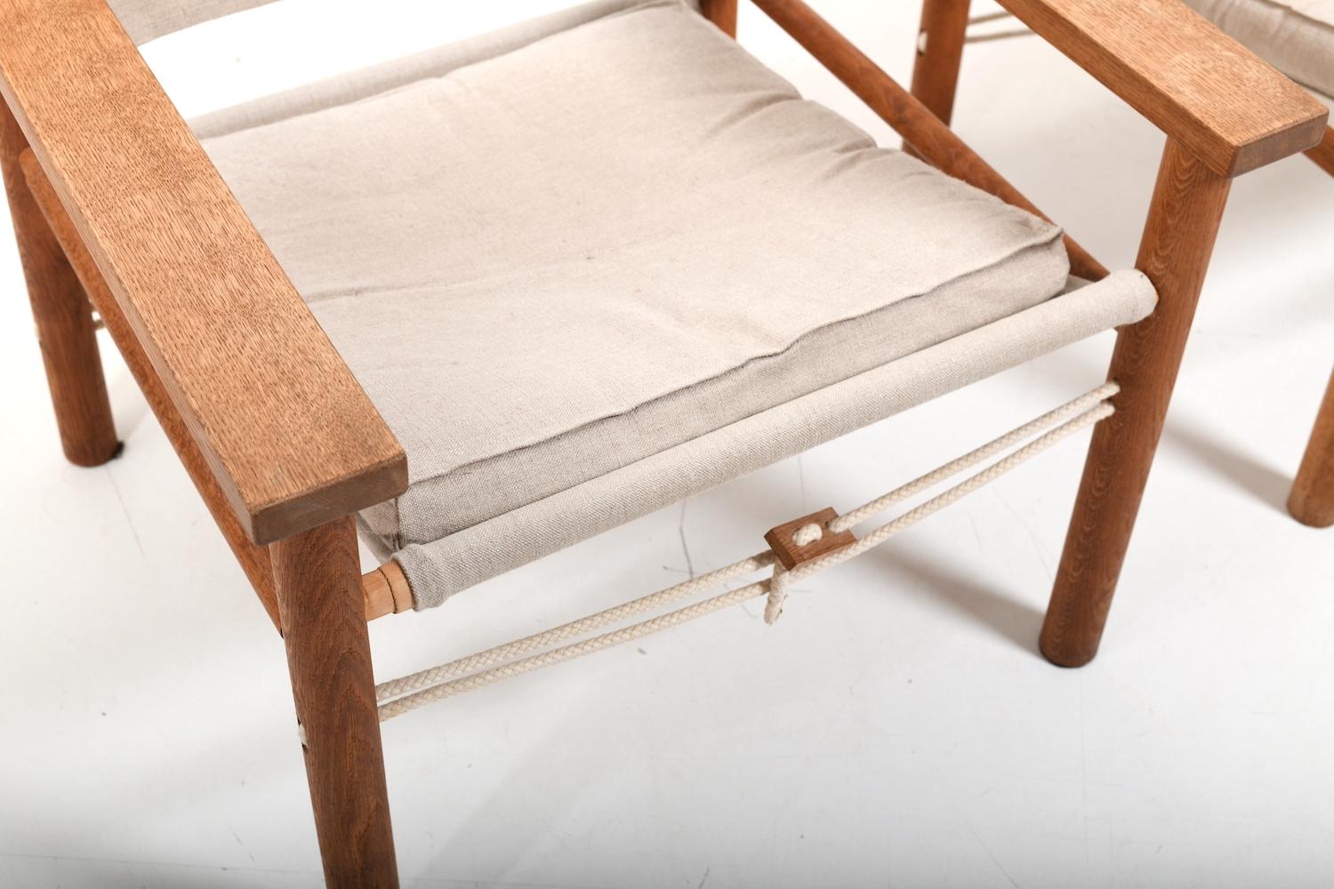 20ième siècle Paire de fauteuils safari danois en chêne des années 1960 en vente