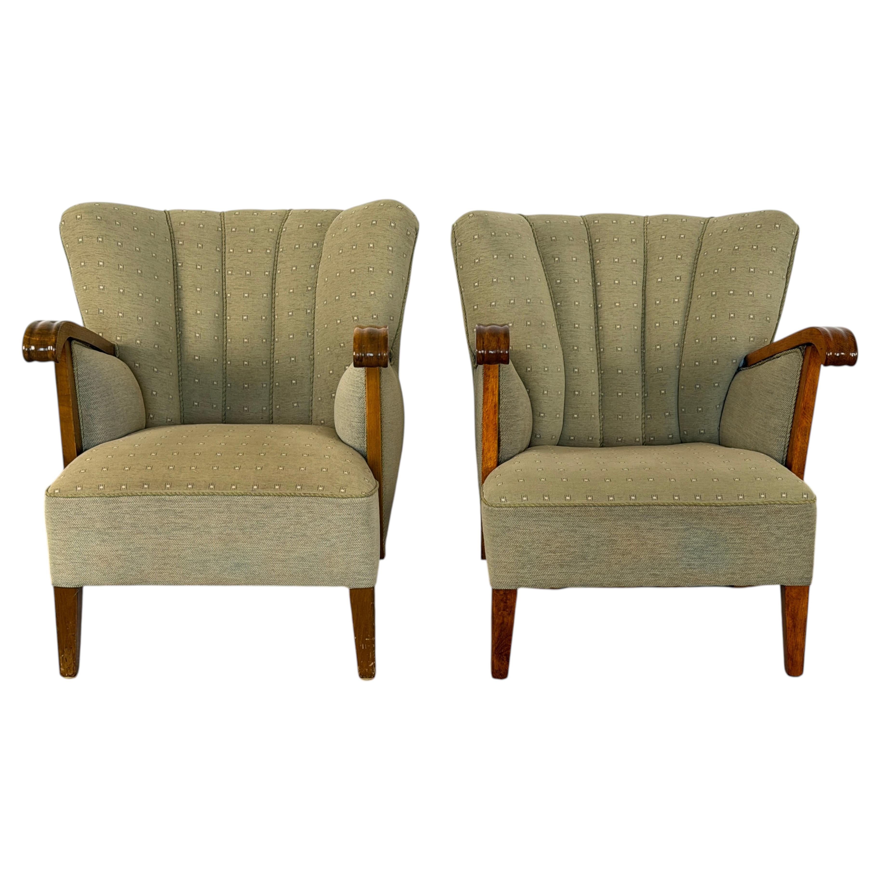 Pair of Danish Scandinavian Modern Beech Lounge Chairs, 1940s