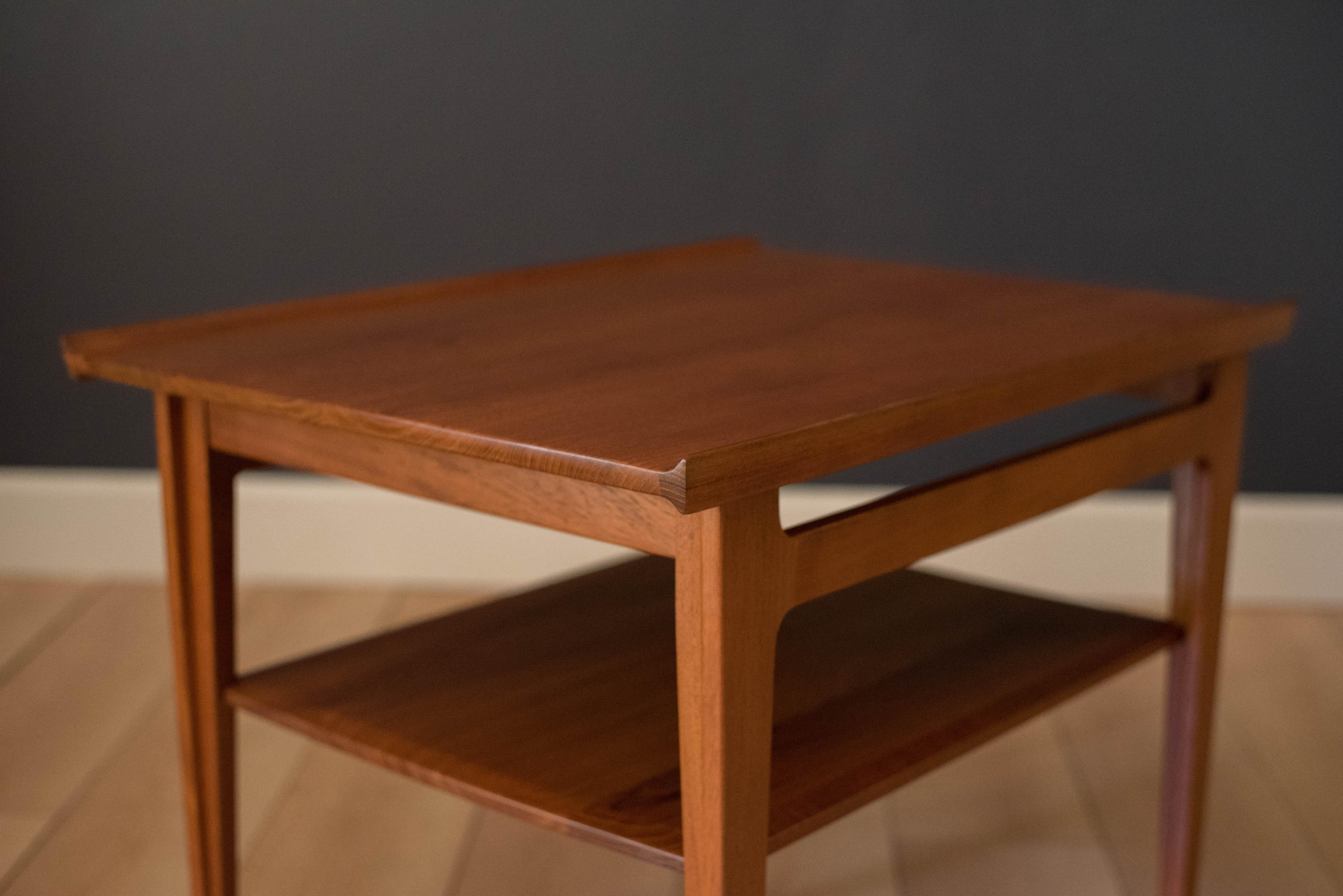 Pair of Danish Solid Teak End Tables by Finn Juhl for France & Son In Good Condition In San Jose, CA