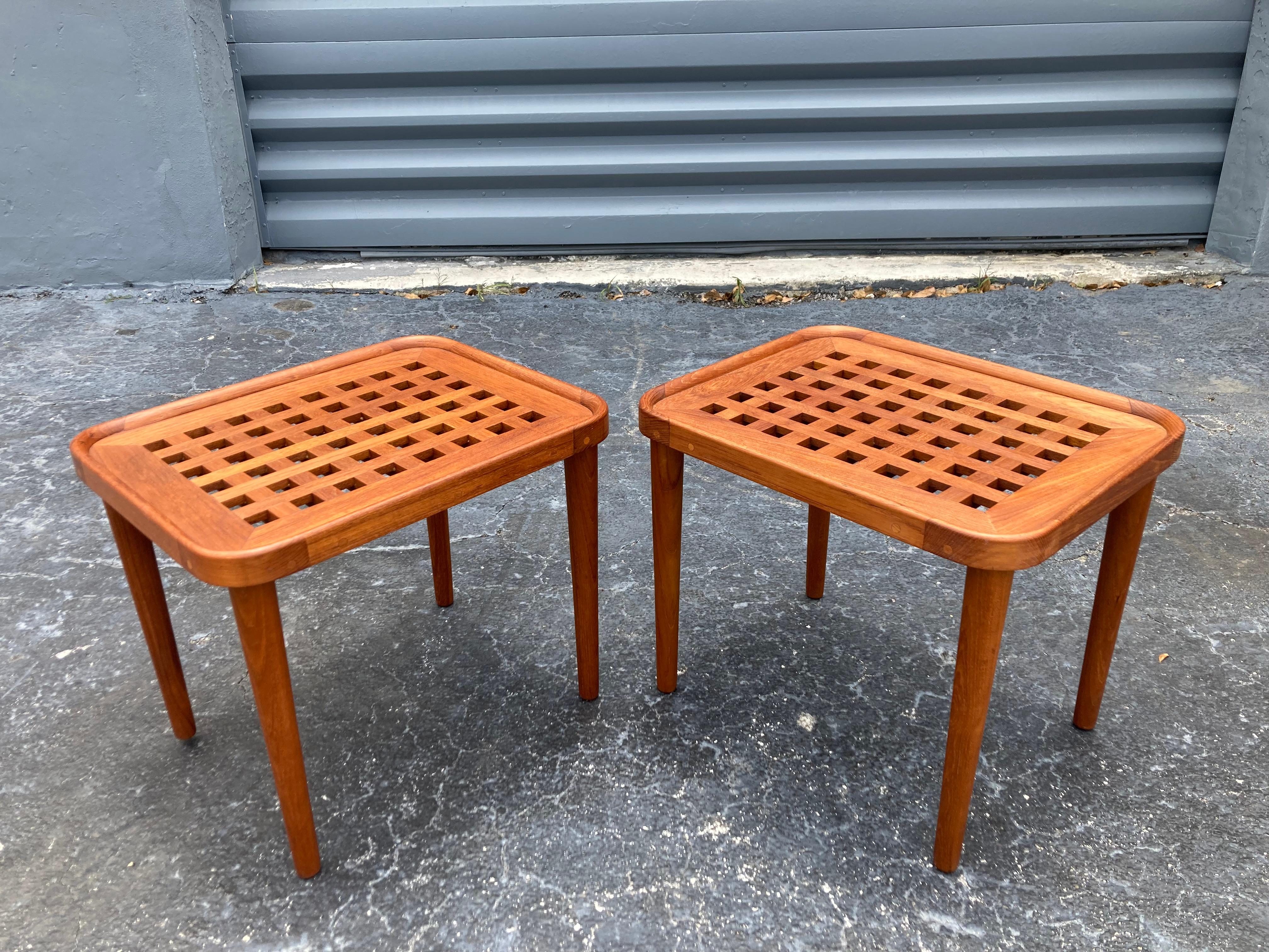 Pair of Danish Solid Teak Side Tables, End Tables For Sale 7