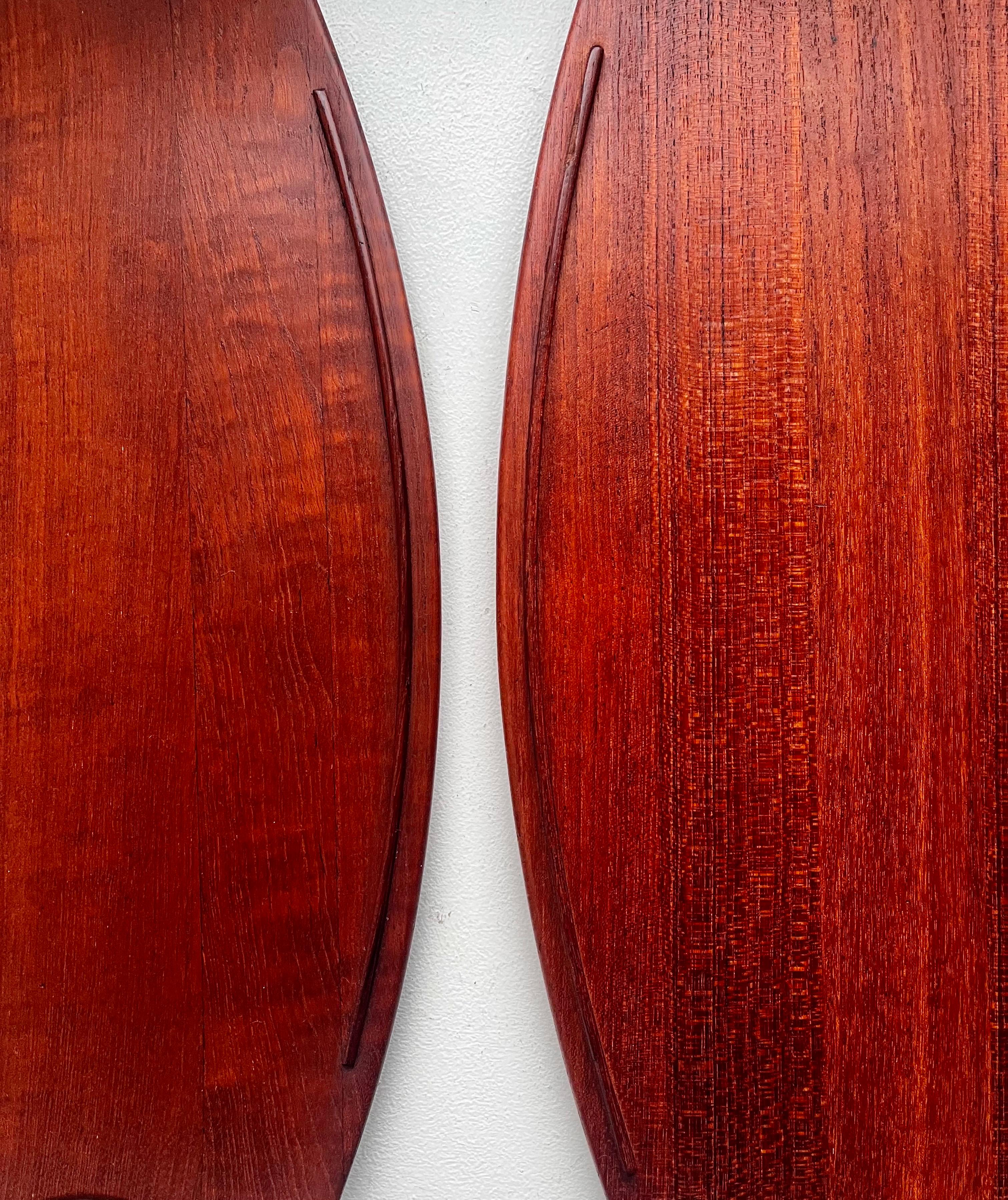 Pair of Danish Staved Teak Trays by Jens Quistgaard for Dansk, 1950's In Good Condition For Sale In Philadelphia, PA