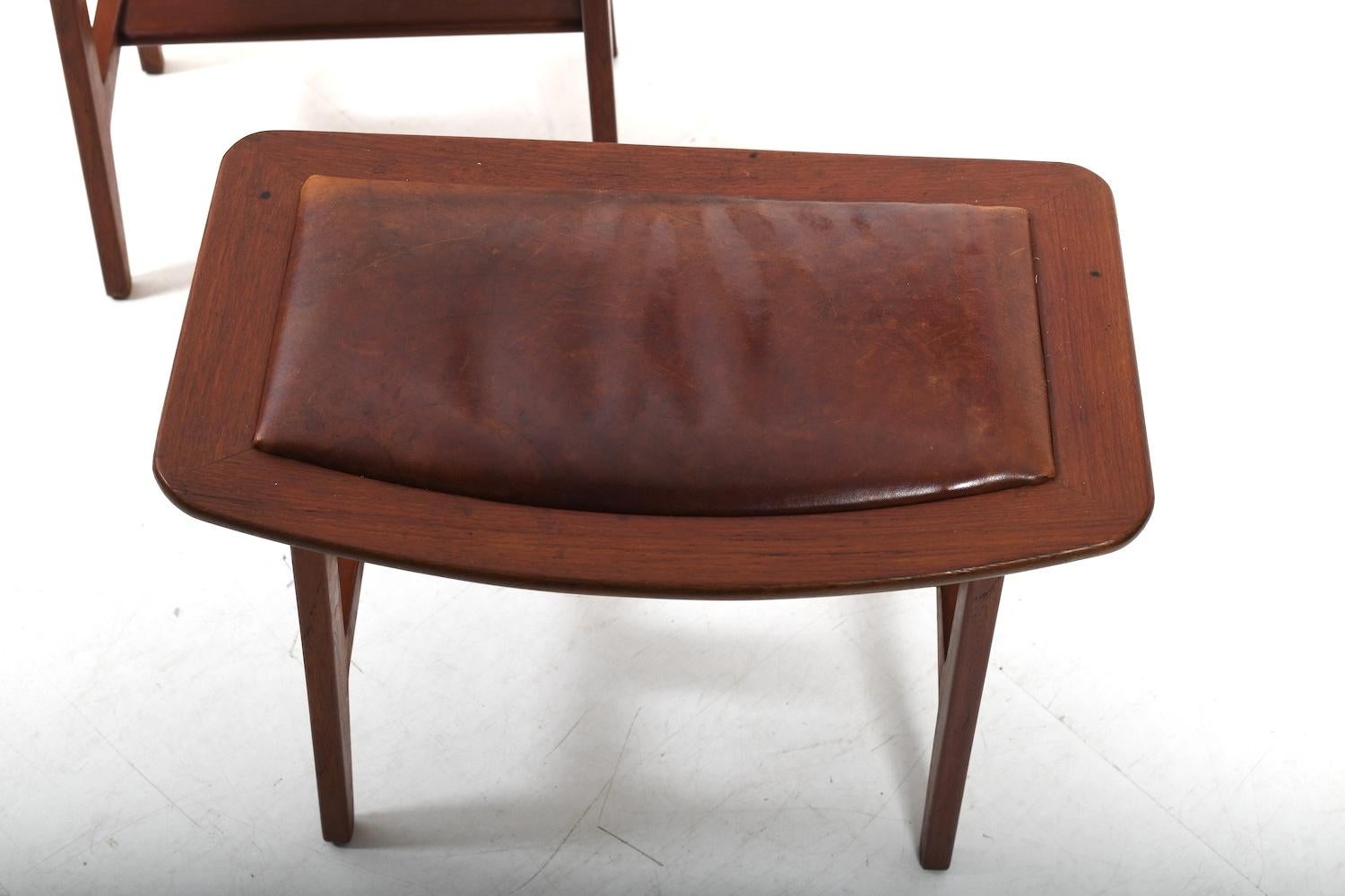 Scandinavian Modern Pair of Danish Stools in Teak and patinated Leather 1960s