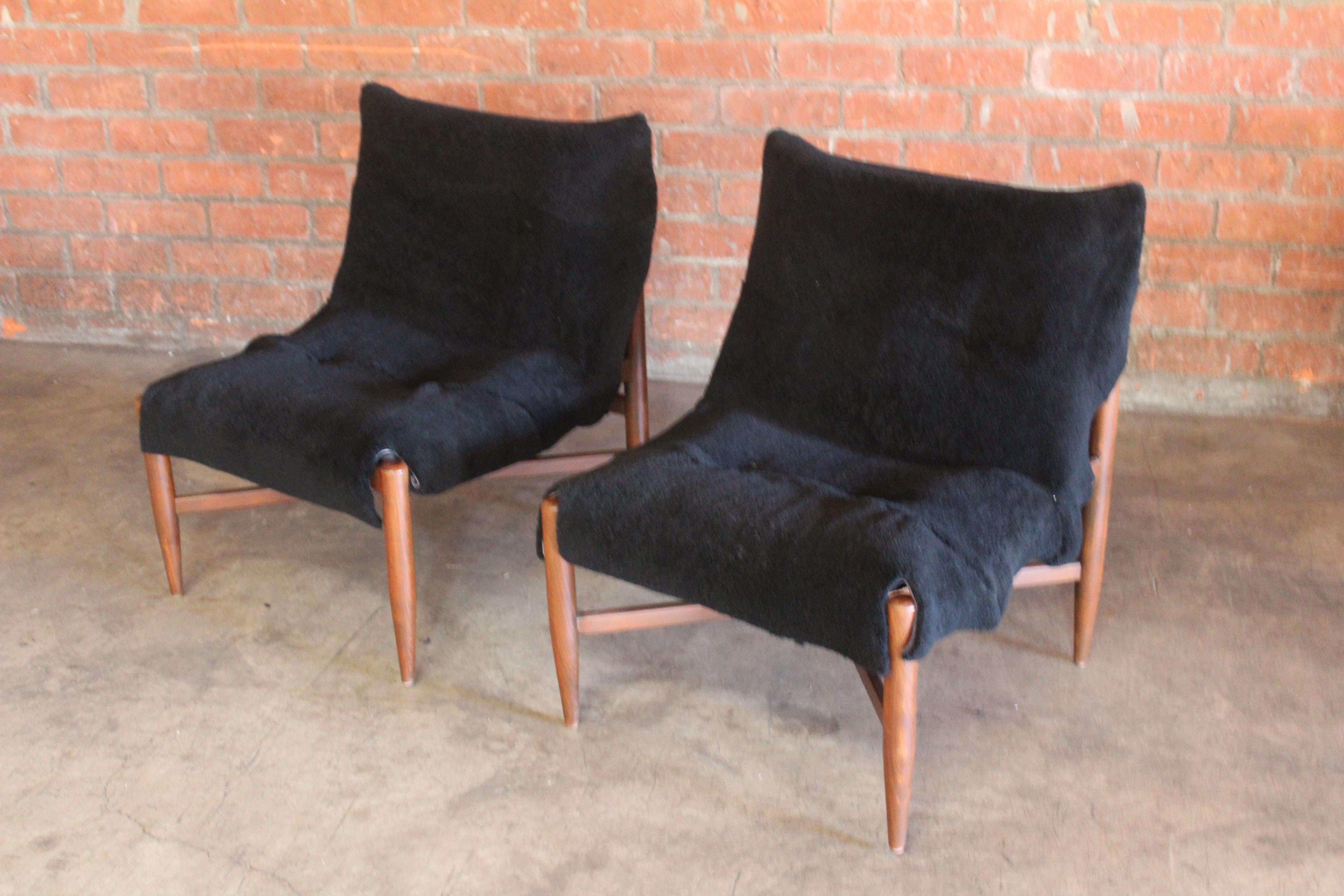 Pair of Danish Suede and Sheepskin Slipper Chairs 6