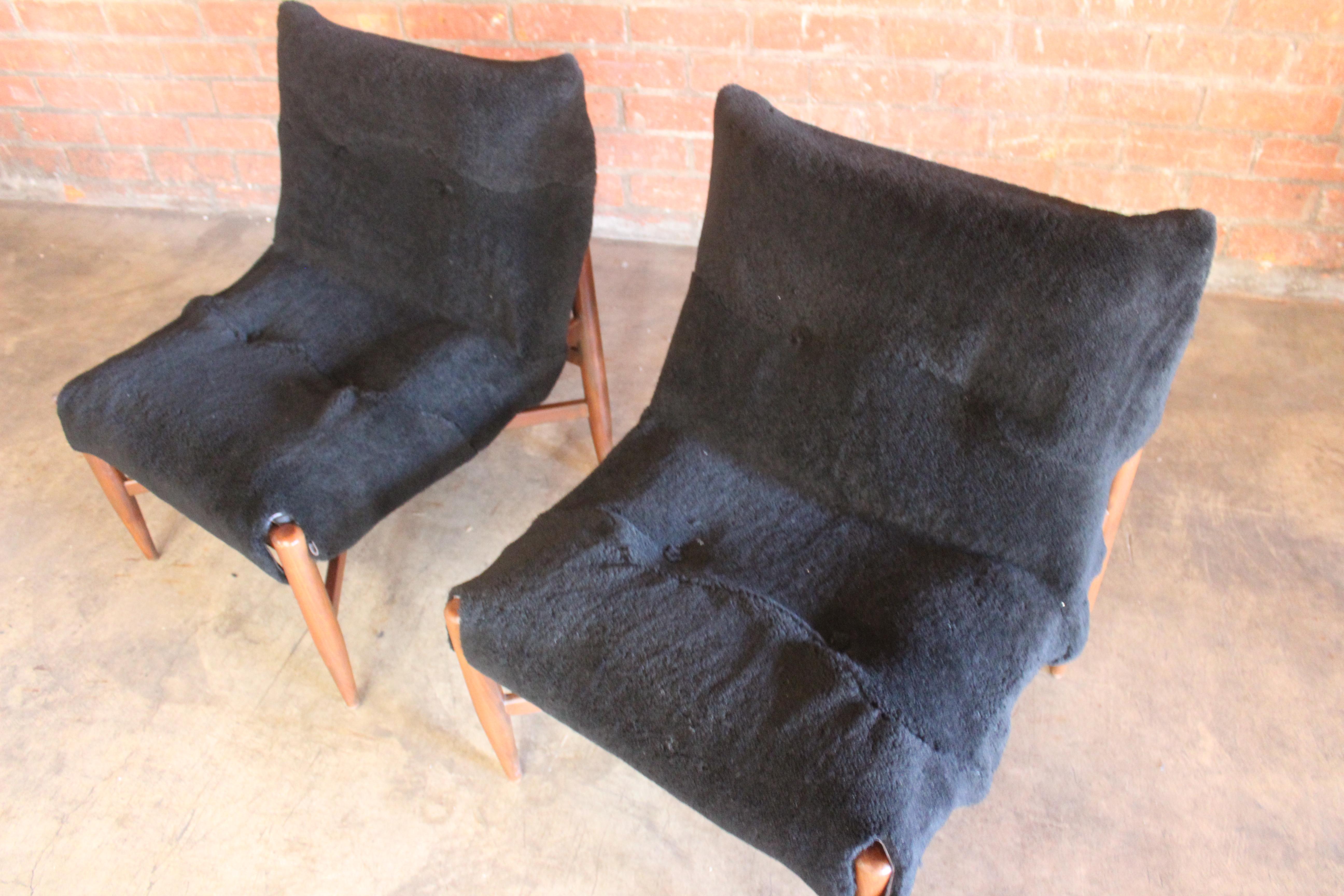 Pair of Danish Suede and Sheepskin Slipper Chairs 7