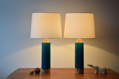 Paire de grandes lampes de table danoises, émail turquoise, par Johannes Andersen années 1960