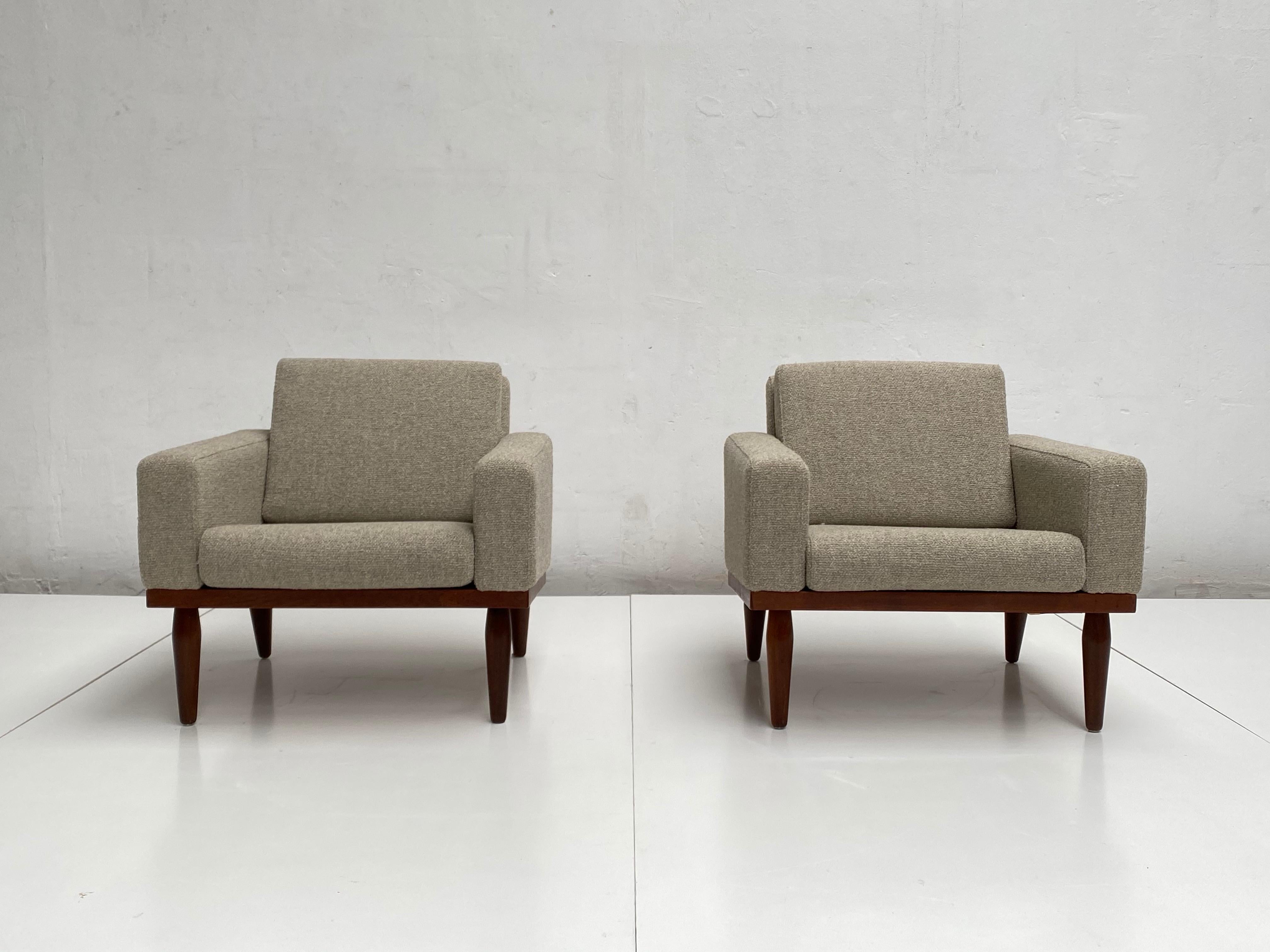 Pair of Danish Teak 1950s Lounge Chairs Bovenkamp The Netherlands New Upholstery For Sale 4