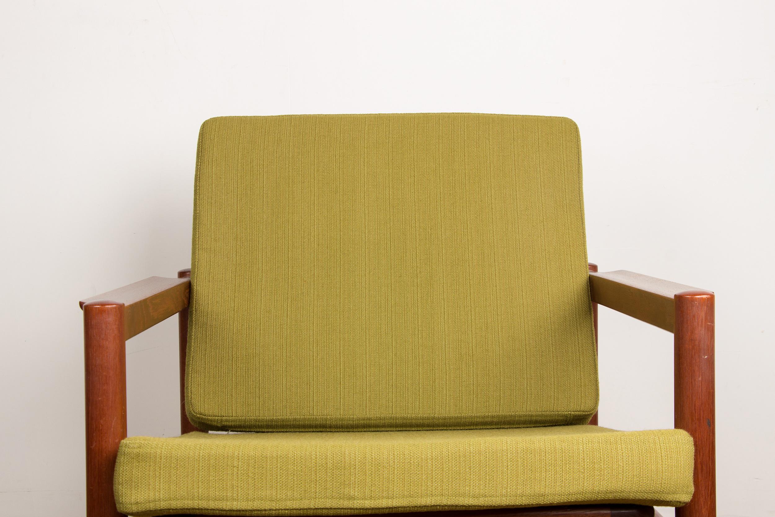 Pareja de sillones daneses de teca y tela de Børge Jensen & Sønner 1960. Escandinavo moderno en venta