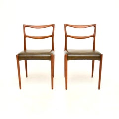 Coppia di sedie danesi in teak e pelle di Henry Klein per Bramin