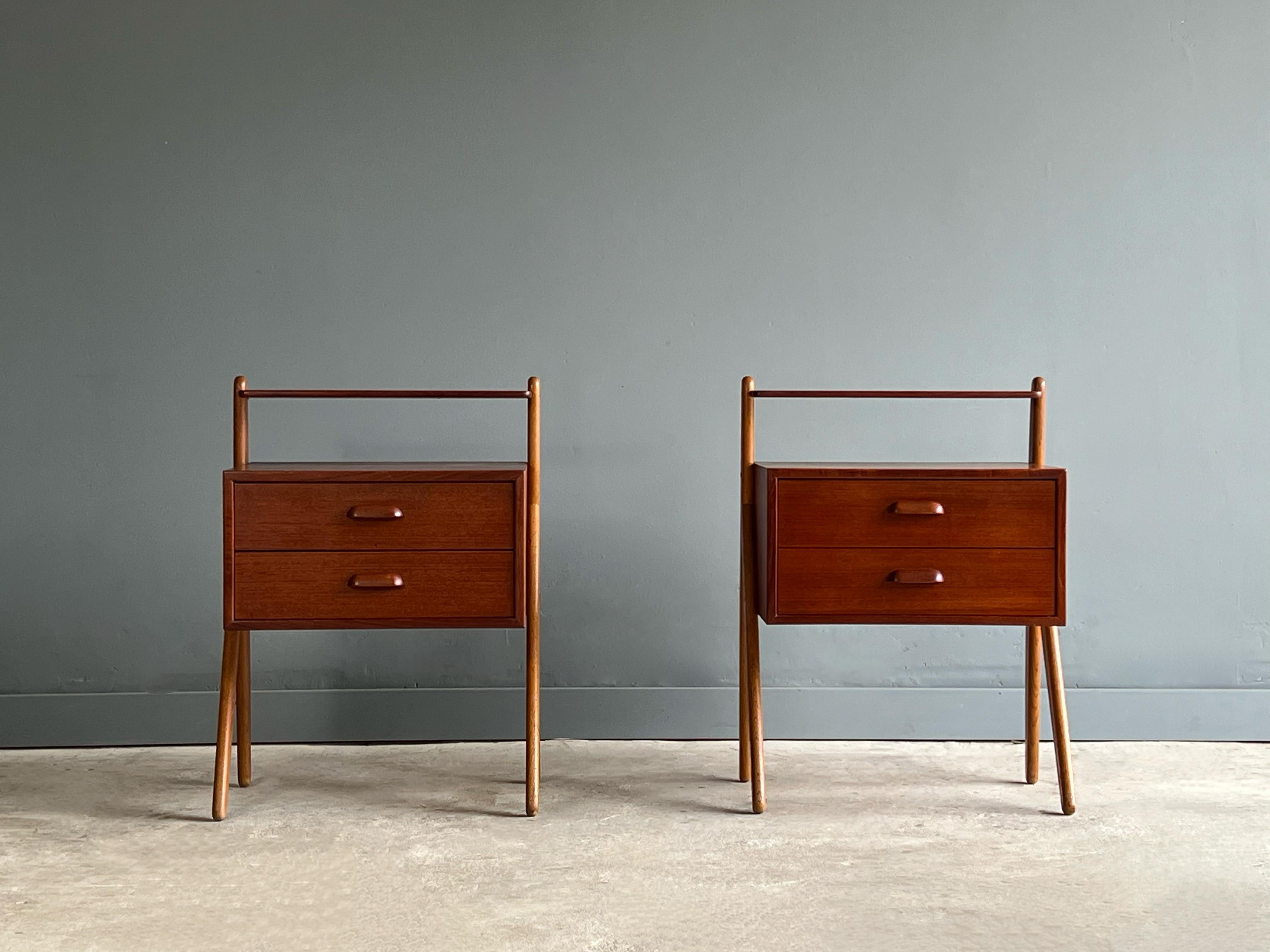 Pair of Danish Teak and Oak Nightstands or End Tables by Sigfred Omann 7