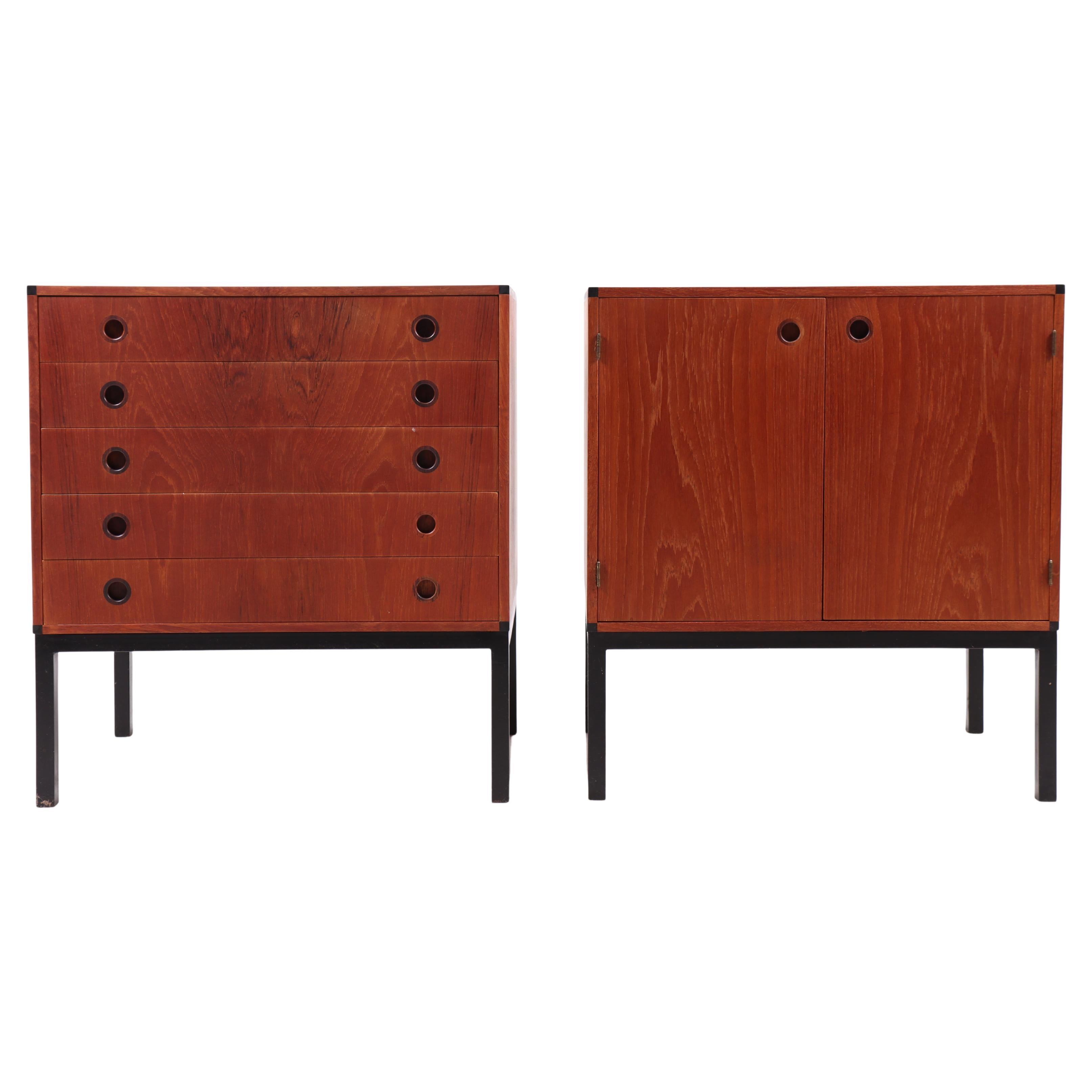 Coppia di armadietti danesi in teak, anni '60 in vendita