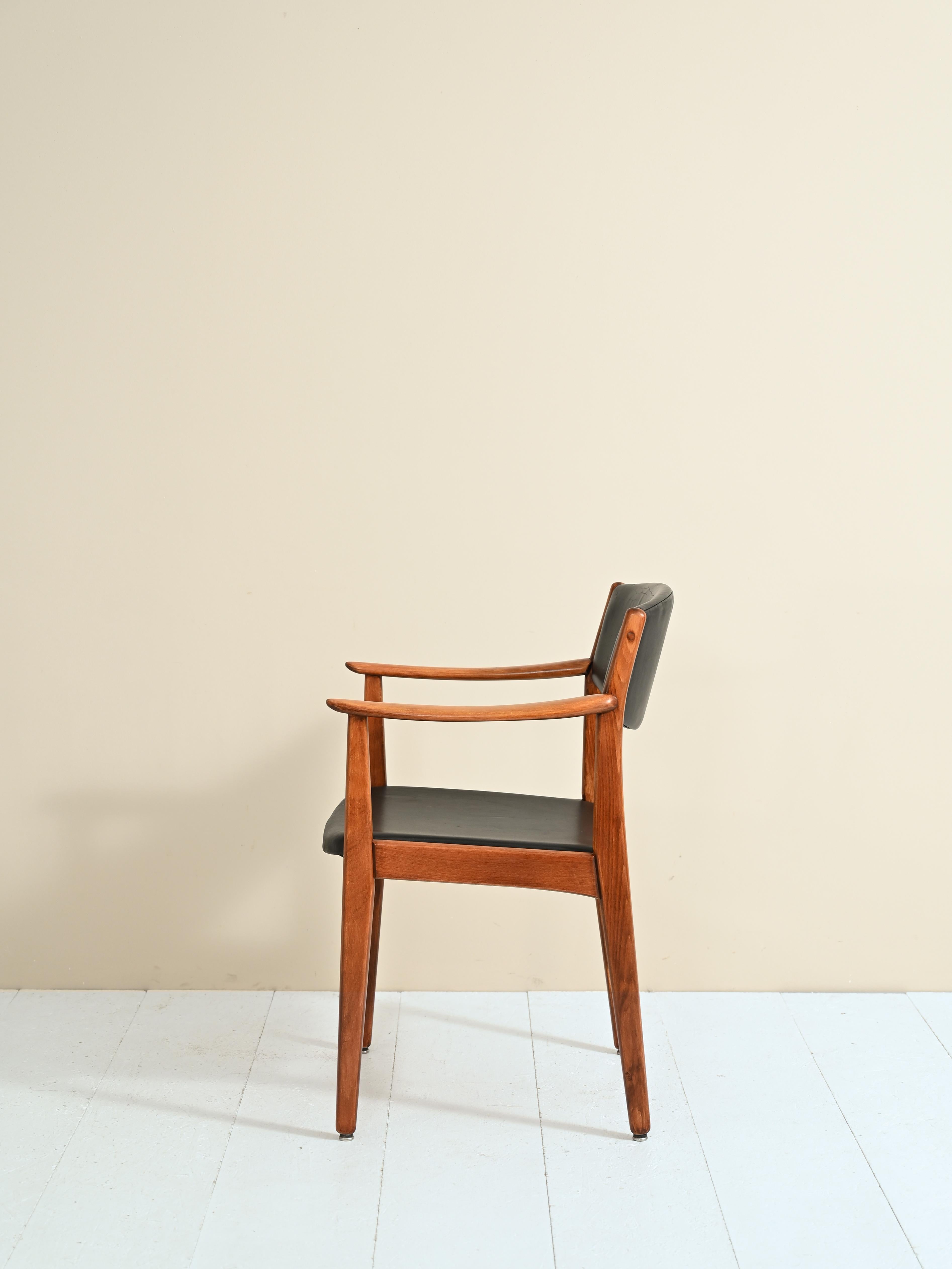 Scandinavian Modern Pair of Danish Teak Chairs