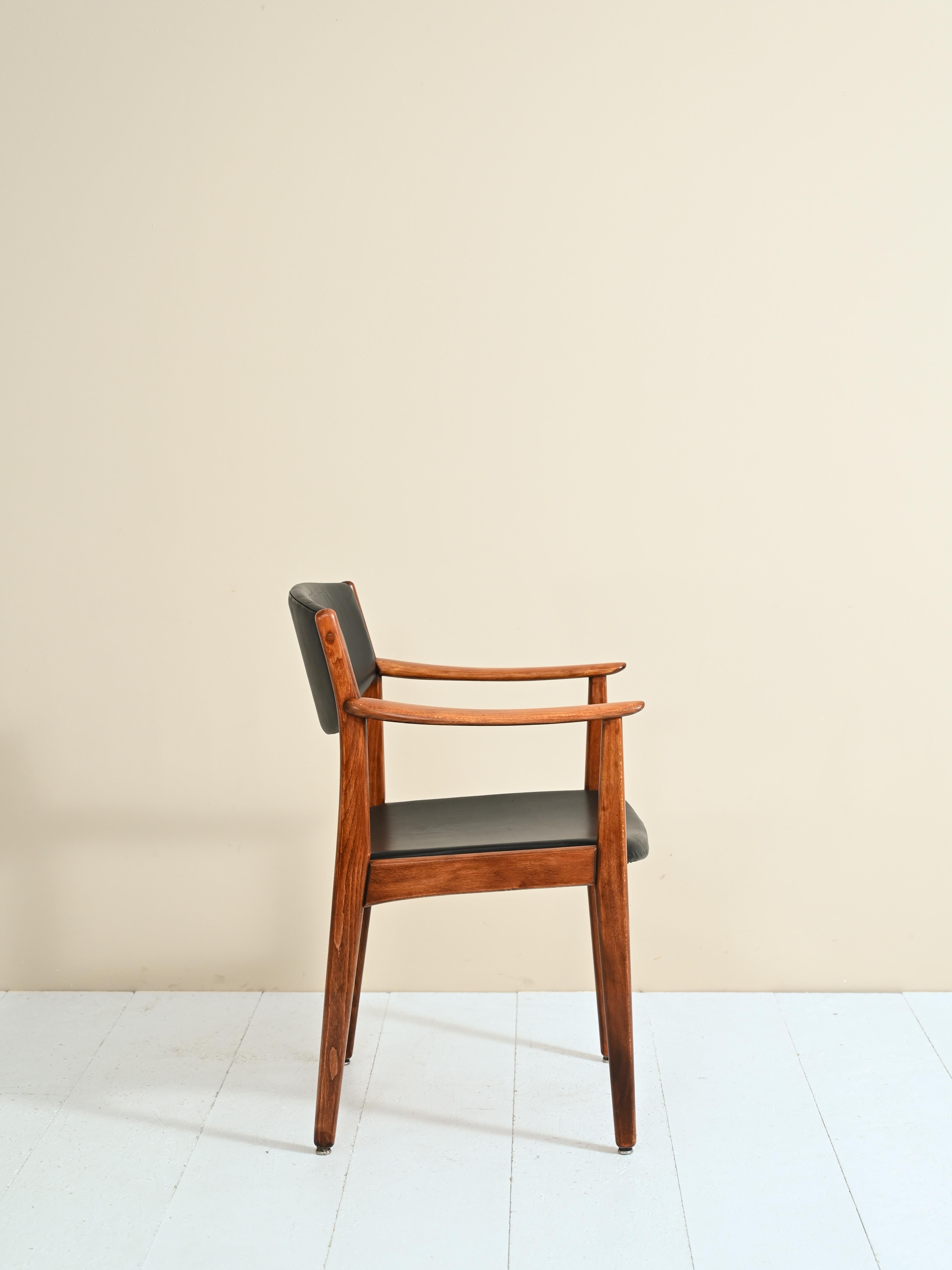 Mid-20th Century Pair of Danish Teak Chairs