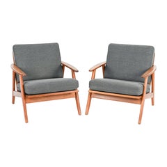 Paire de fauteuils danois en teck