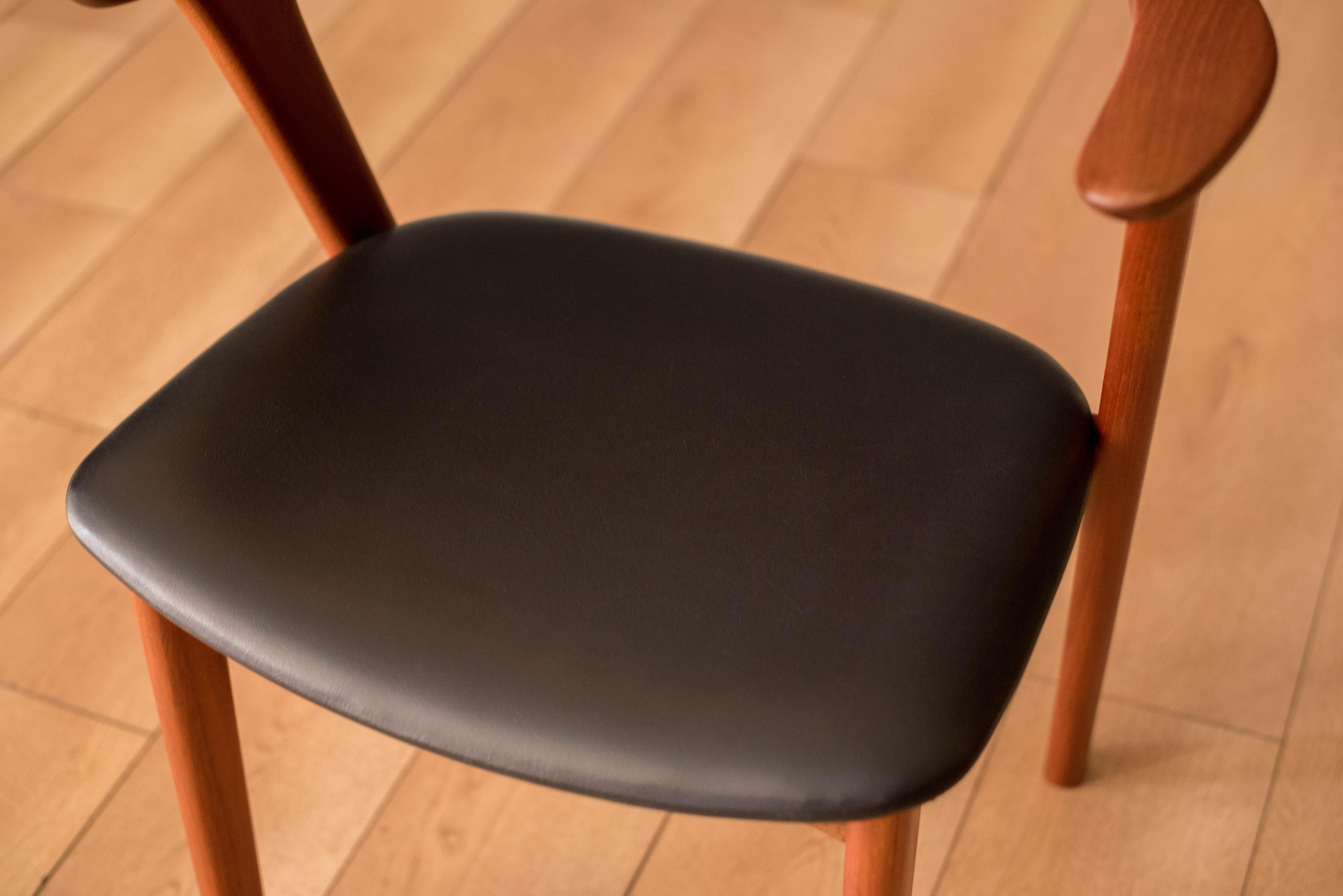 Pair of Danish Teak Erik Kirkegaard Captain Dining Chairs for Høng Stolefabrik 5