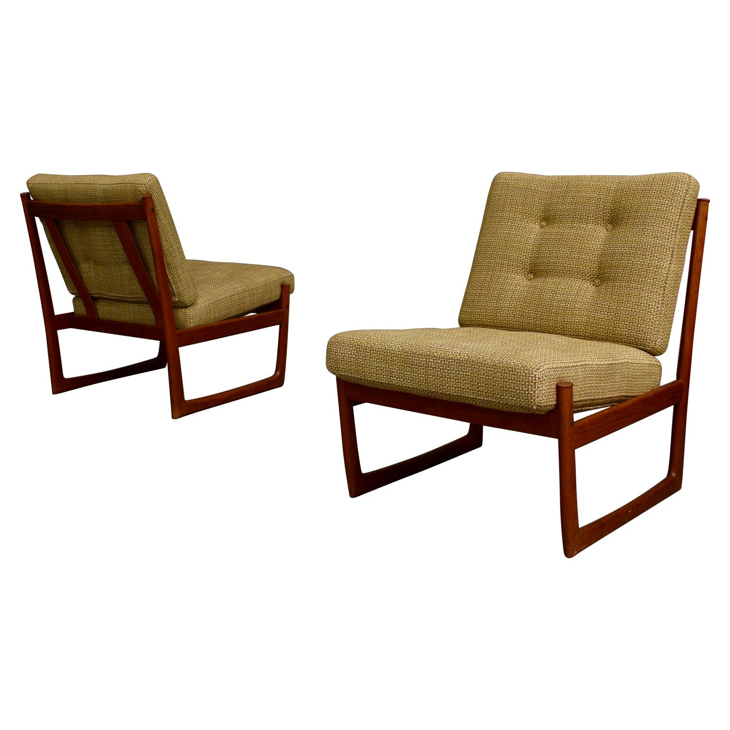 Pair of Danish Teak Lounge Chairs by Peter Hvidt and Orla Mølgaard, circa 1960