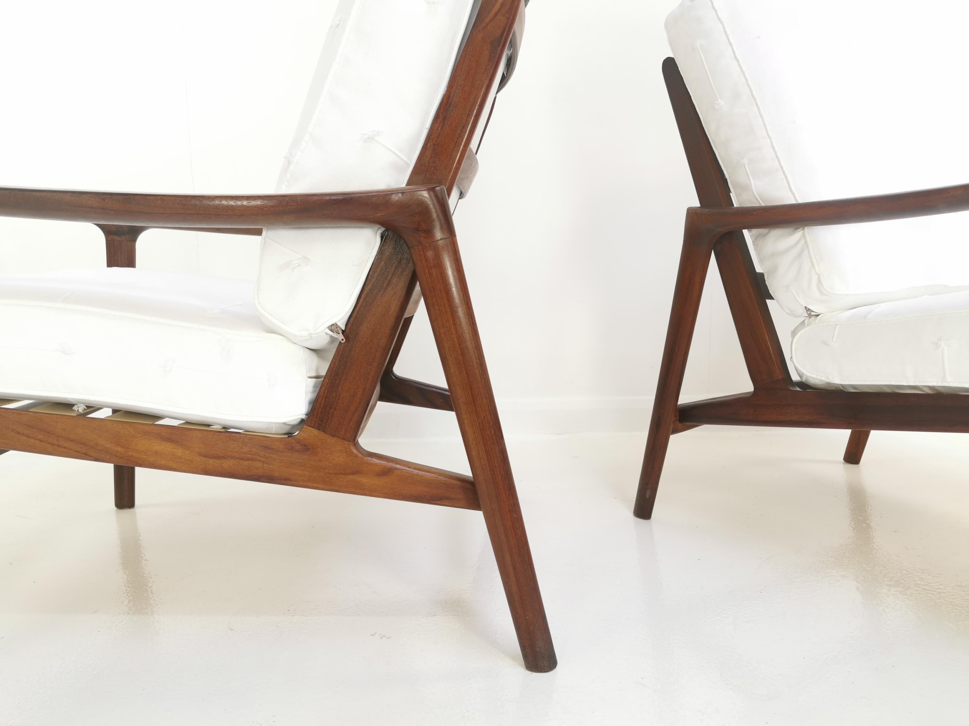 Pair of Guy Rogers Teak Lounge Easy Armchairs Mid Century Danish Design, 1960s In Good Condition In STOKE ON TRENT, GB