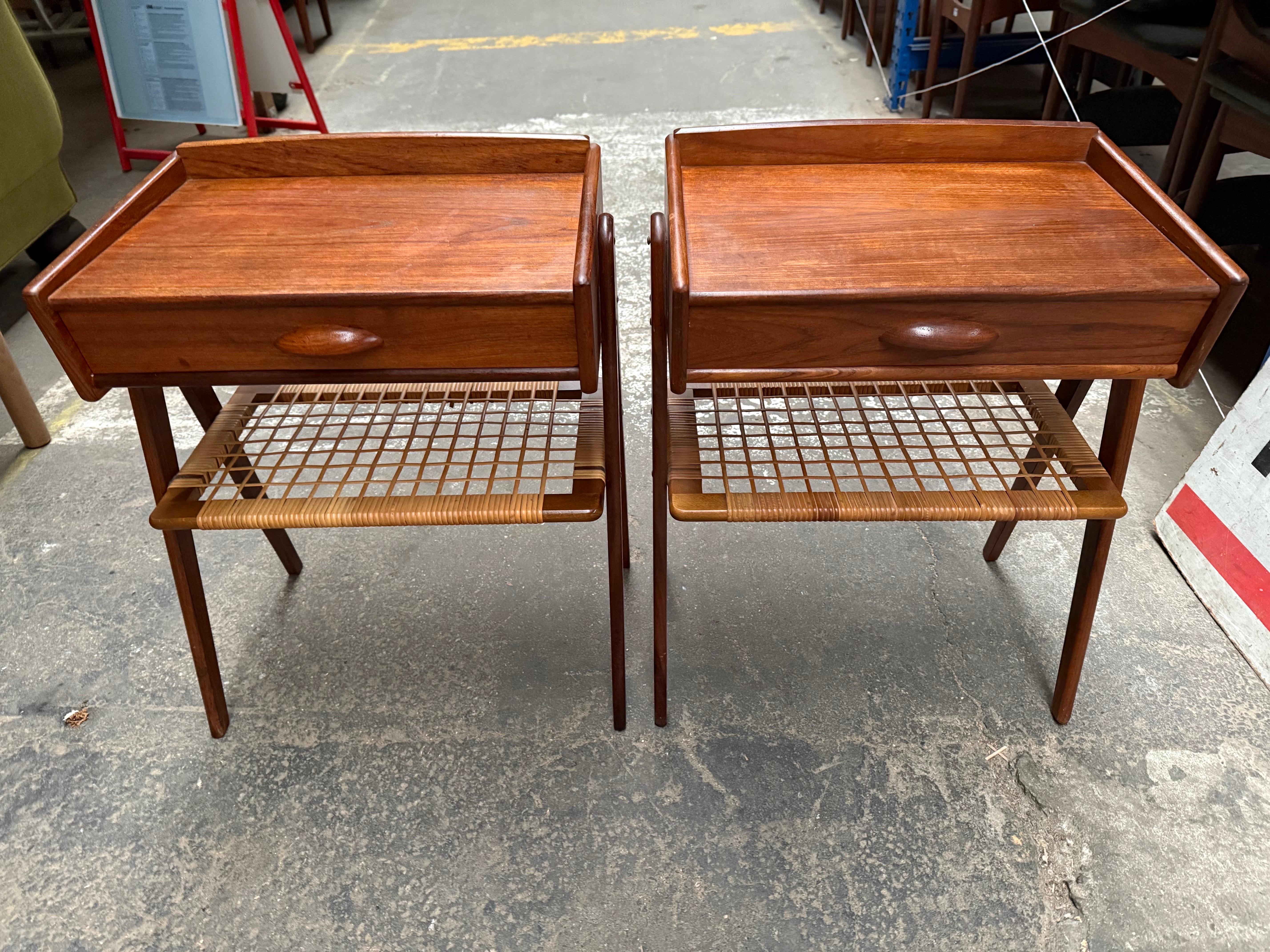 Elegant pair of teak nightstands by Søren Rasmussen, designed in the 1960s, embodies the essence of Danish modernism. The rich teak wood exudes warmth, while the airy wicker shelf provides both lightness and practicality. Rasmussen’s signature