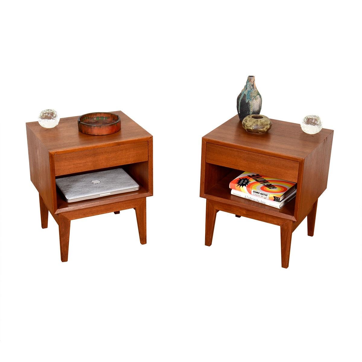 Pair of Danish Teak Nightstands End Tables with Finished Backsides For Sale 3