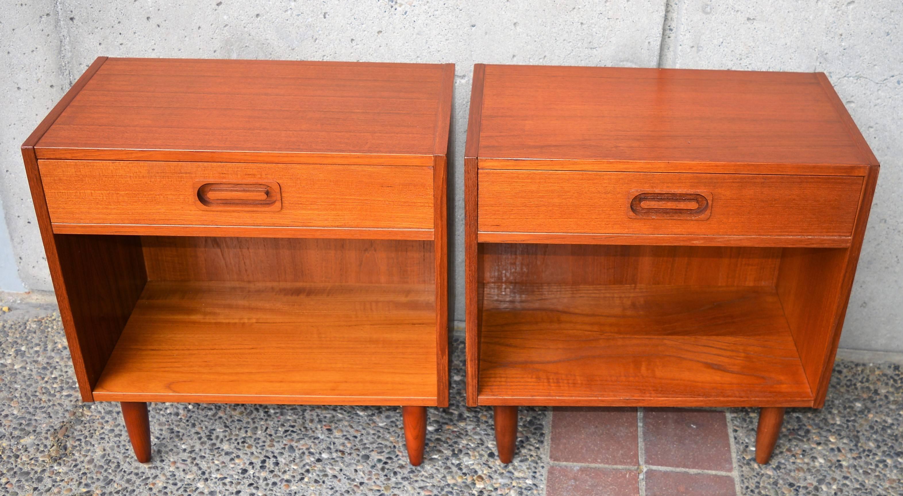 Pair of Danish Teak One Drawer & Cubby Nightstands or Bedside Tables by Dyrlund 2