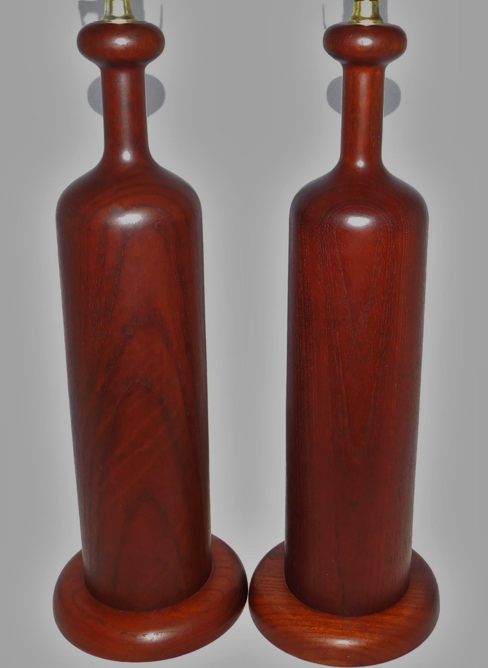 Pair of Danish Teak Sculptural Table Lamps Midcentury Scandinavian Modern For Sale 8