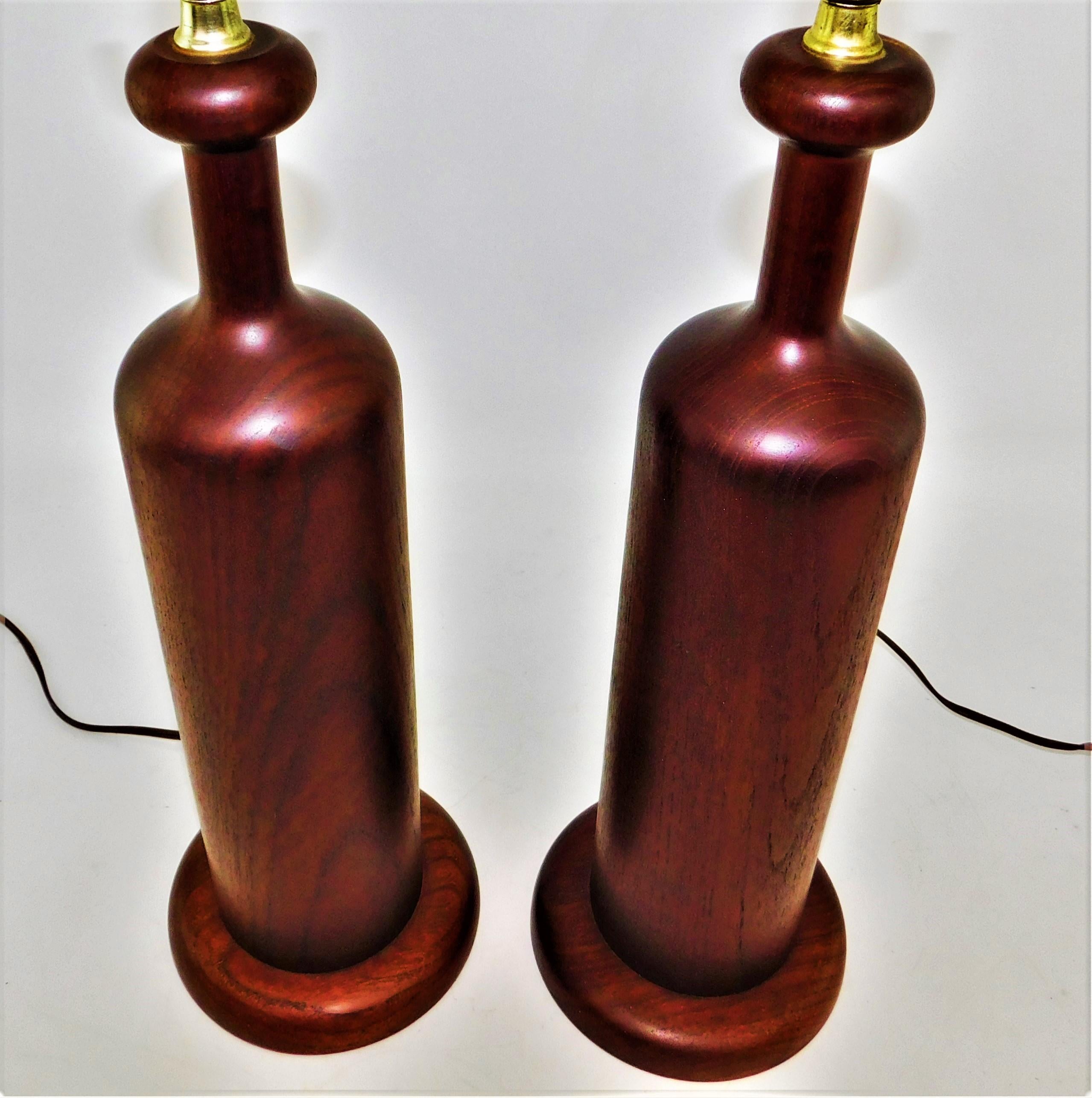 Pair of Danish Teak Sculptural Table Lamps Midcentury Scandinavian Modern For Sale 3